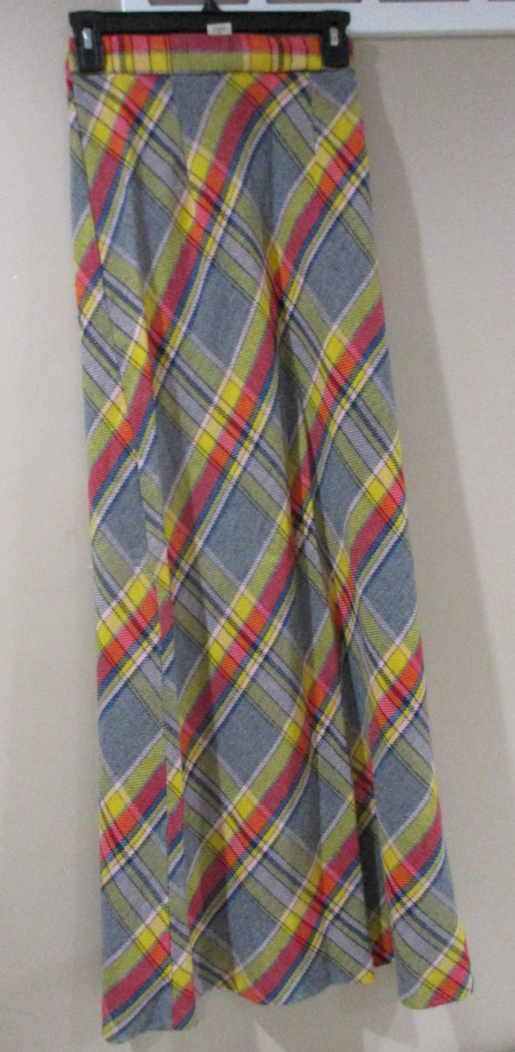 Vtg. 1970’s Miss Pat Maxi Skirt Women Sz 9/10 Acrylic Tweed Plaid Multicolor