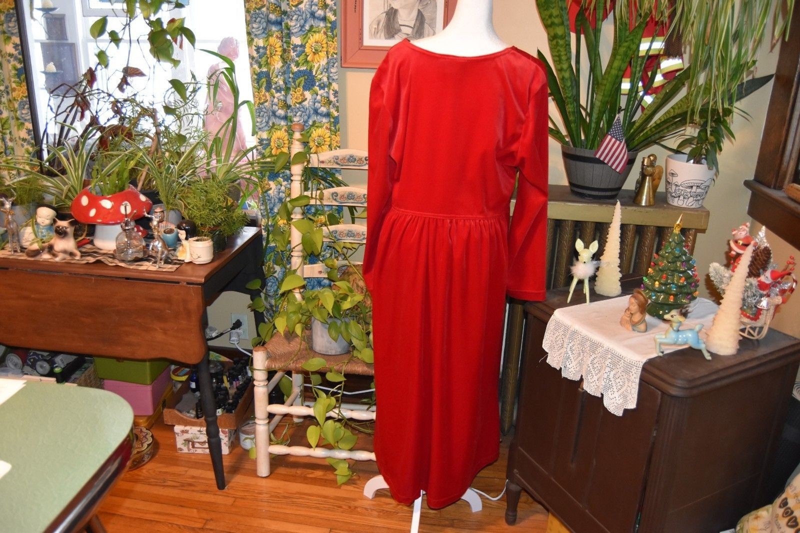 Vintage 90s Studio Ease Red Velvet Long Sleeve Empire Waist Dress Size Large