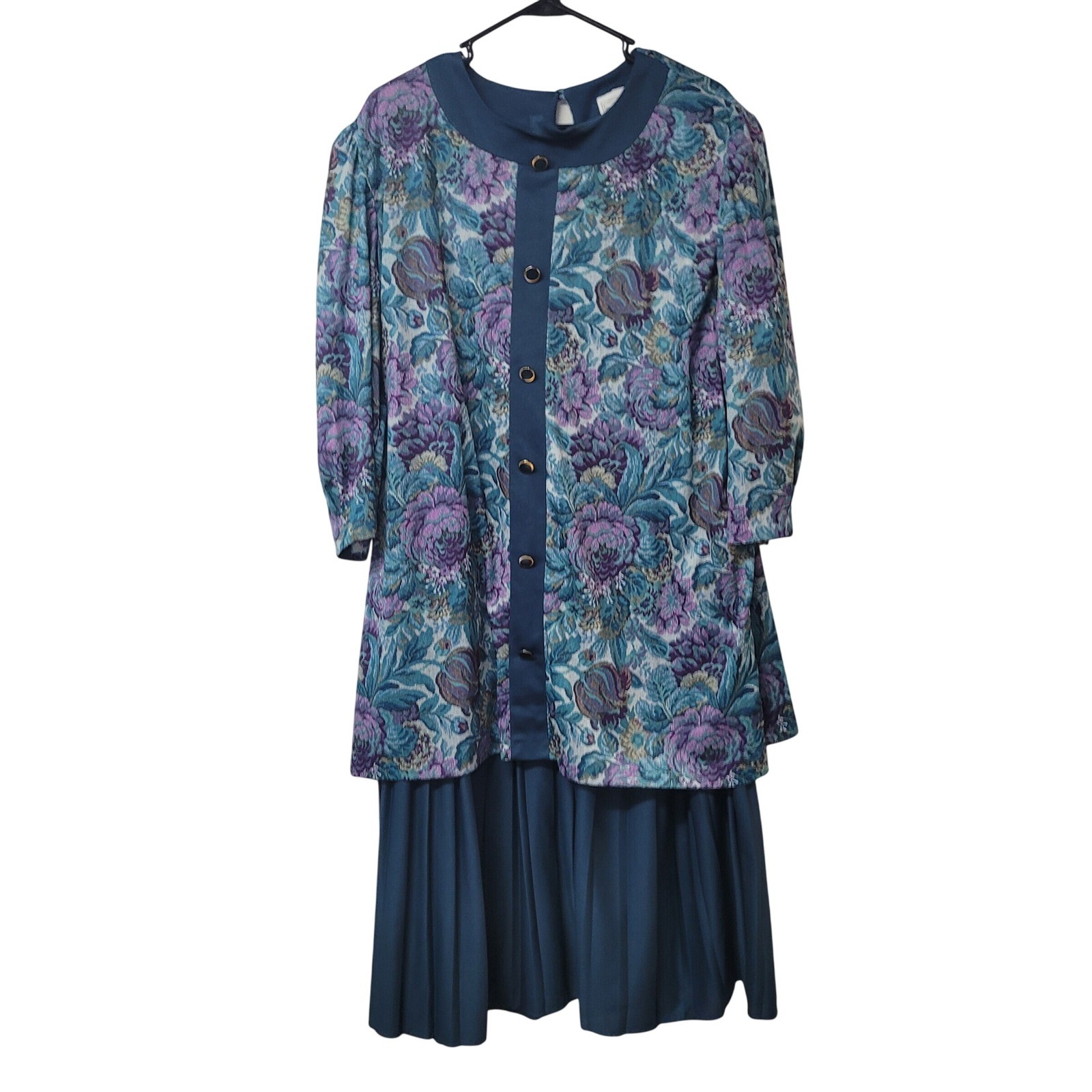 Classic Apparel Ltd Vintage Floral Pleated Midi Dress Blue Purple 20W