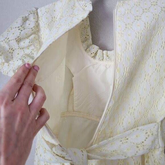 VINTAGE 70’s union made butter yellow white eyelet floral maxi dress size 5