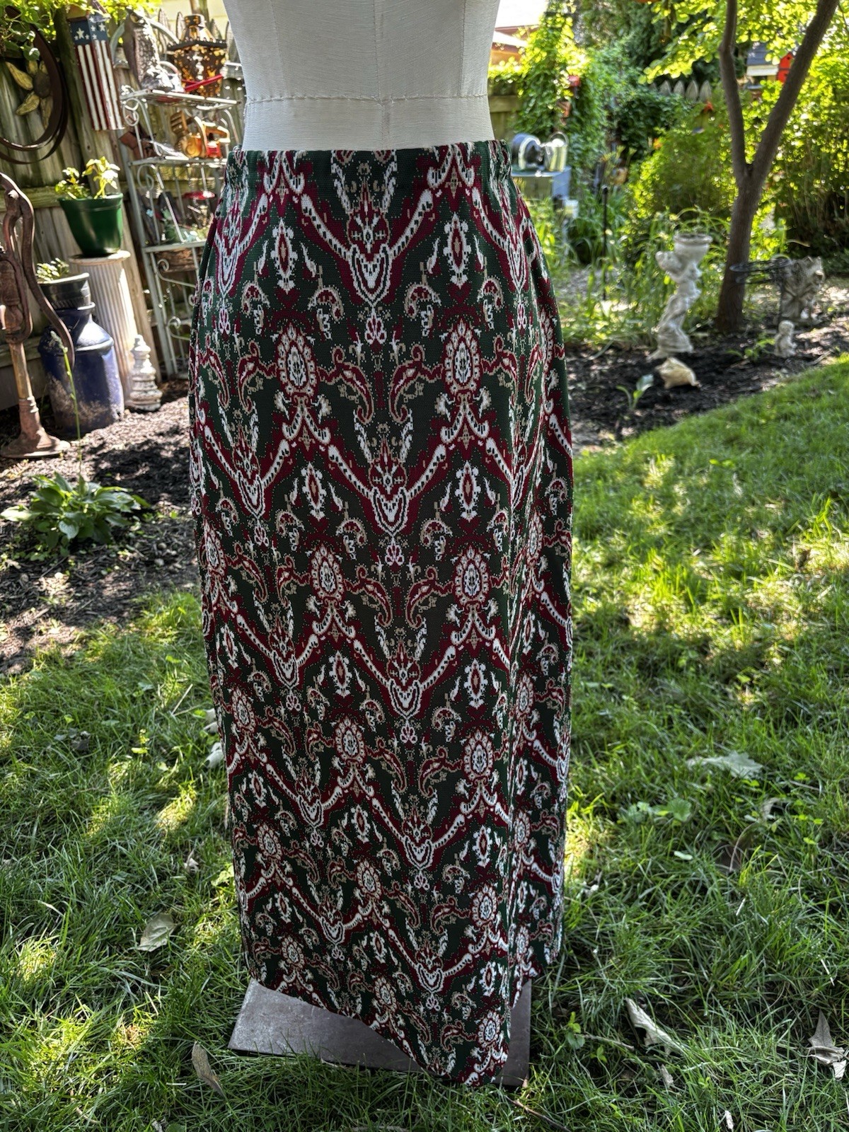 VTG 70s Leisure Suit Paisley Green Red Polyester Women Sz S Bust 34″ Skirt 26W”