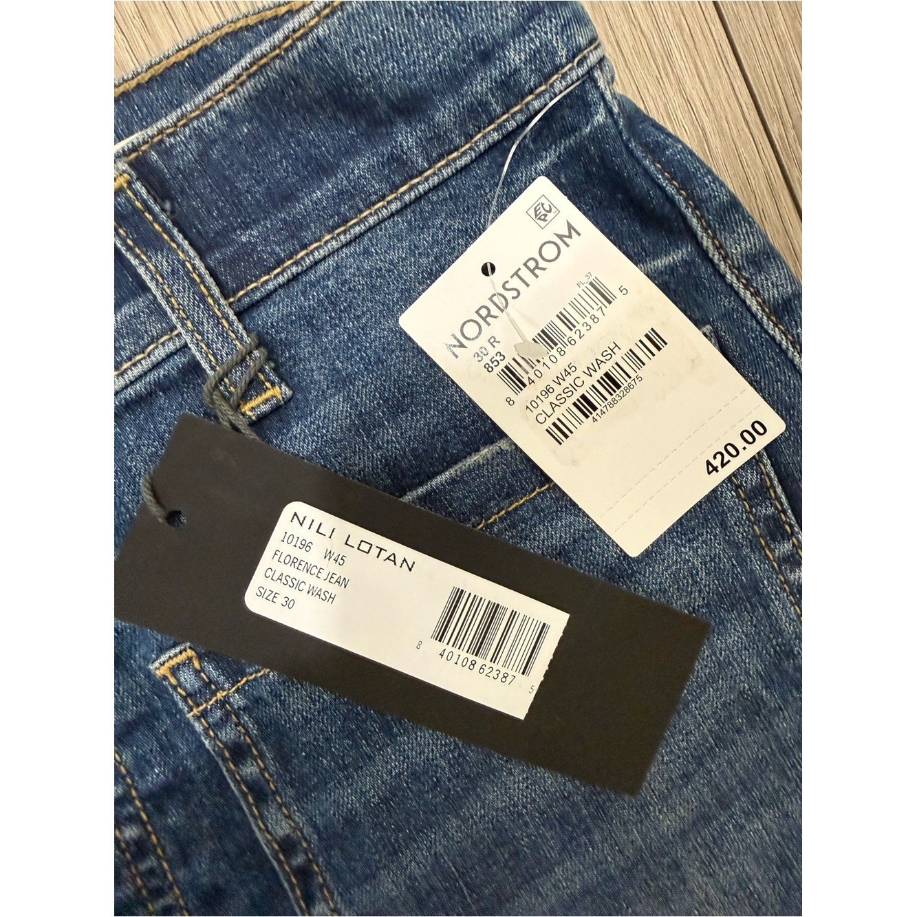 NWT Nili Lotan Florence Patch Pocket Jeans SZ 30 CLASSIC WASH