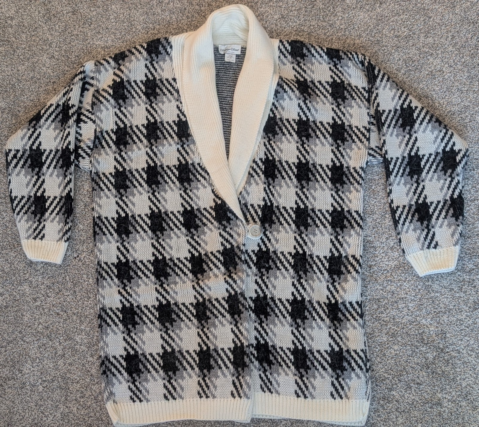Vtg 90s Carriage Court Womens Cardigan Sweater Black/White Design Size Small