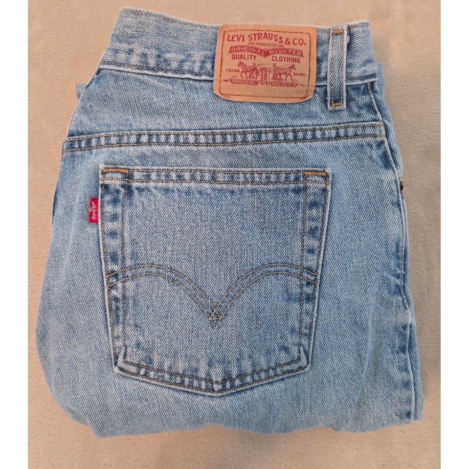 Vintage 90’s Levis 550 Relaxed Tapered Light Wash Jeans Womens 16 Short 1257