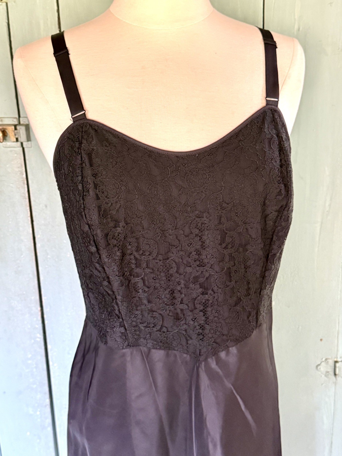 NOS VTG 1950’s BARBIZON Saucy Tafredda Full Black Slip Dress LaceSideZip Pinup L