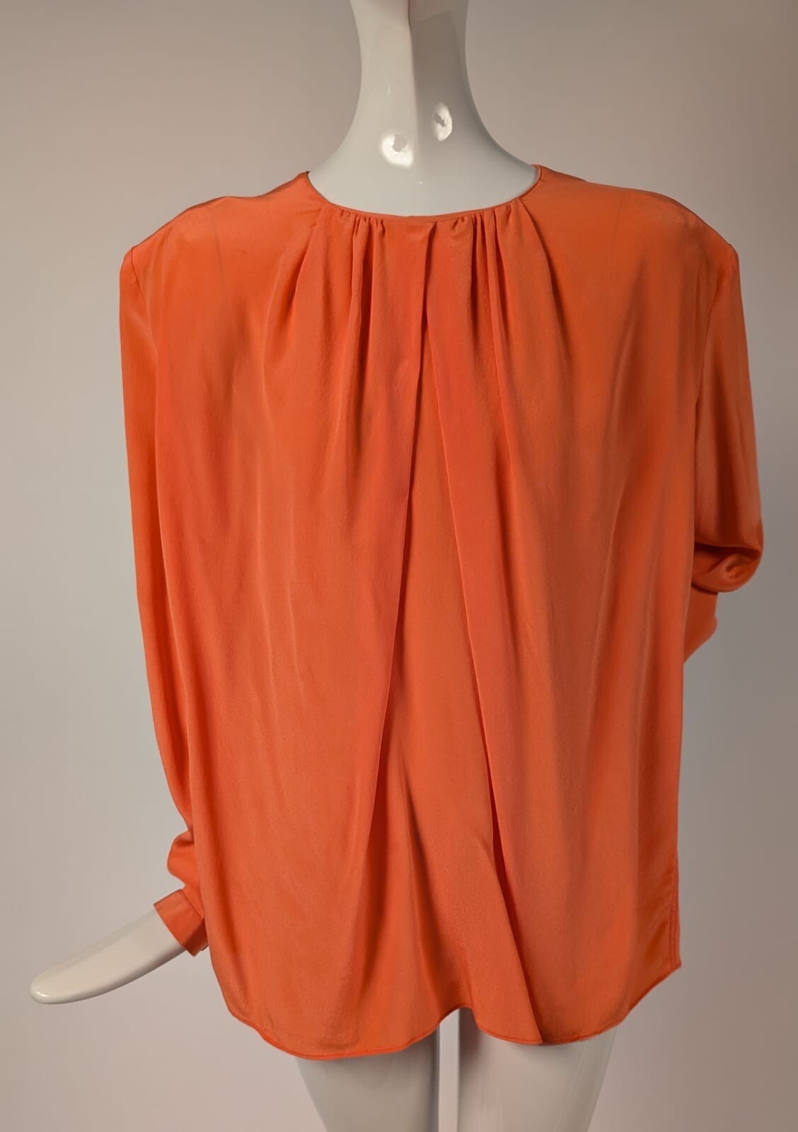 VINTAGE GEORGIO ARMANI SILK BLOUSE 