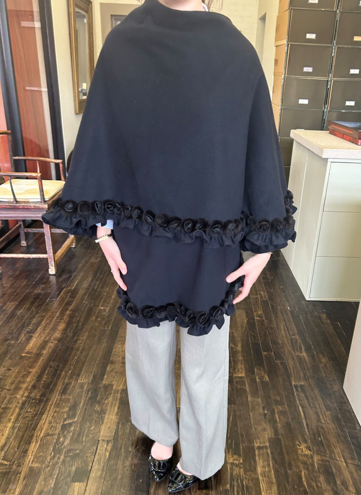 Vintage 1980’s Black Wool Cape Poncho Mink Fur Rosette Trim