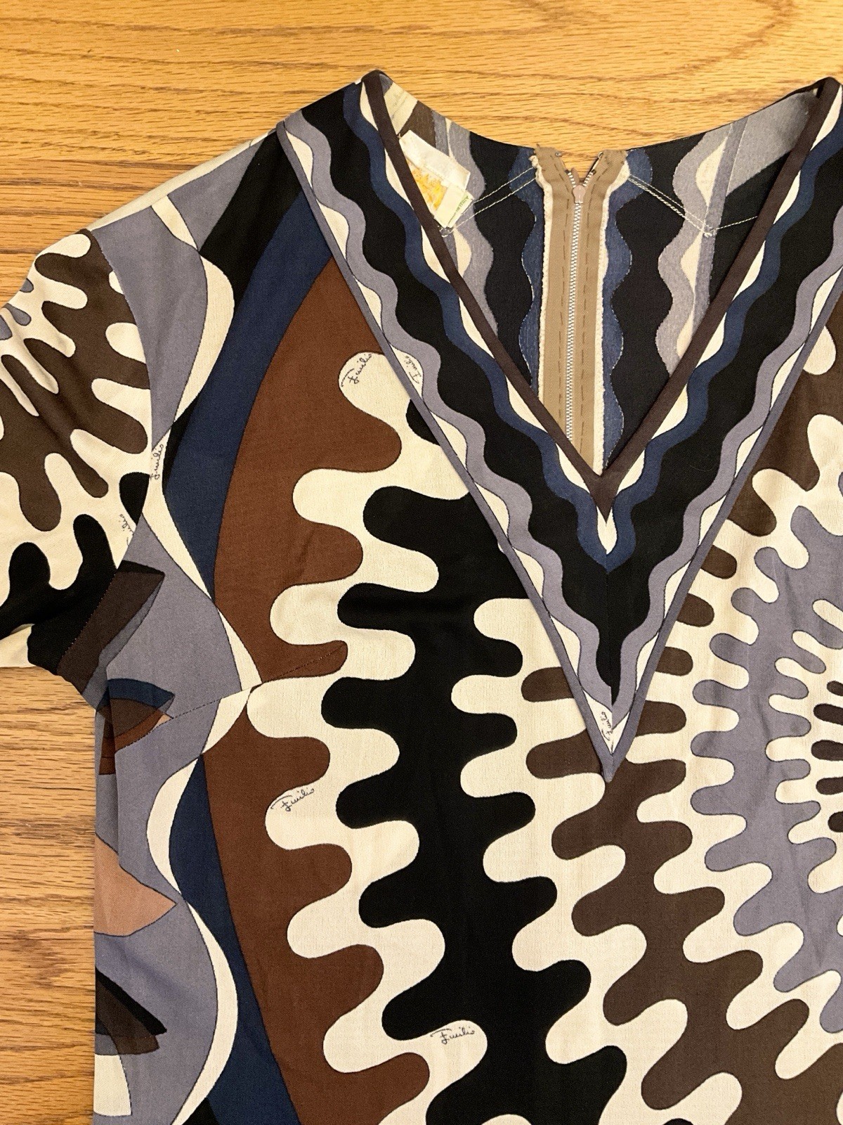 Vintage 1960’s Emilio Pucci Silk Jersey Top with Bracelet-Length Sleeves