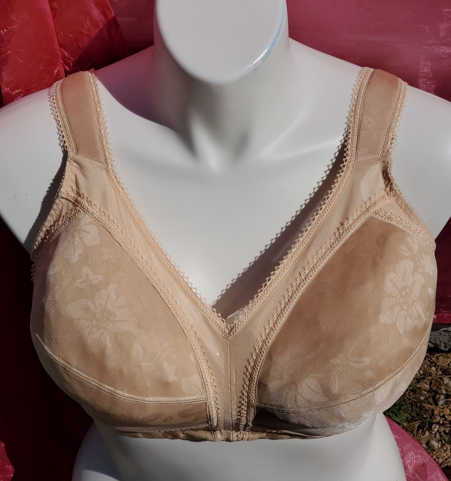 Underscore Bra Size 42D Beige Silky Lace Sexy Sissy Pin-up Crossdress Y2K