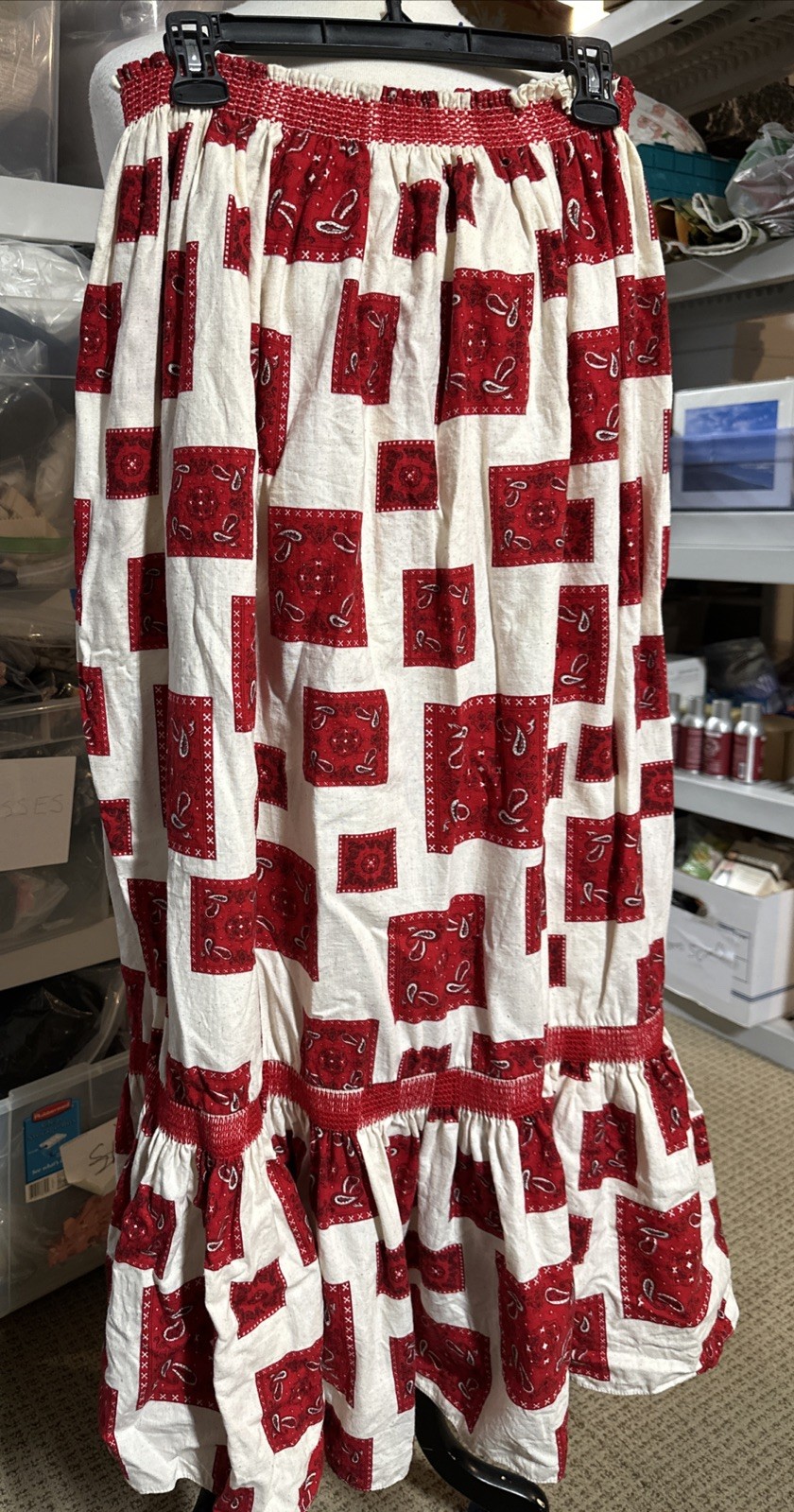 Vintage Boho Hippie Maxi Skirt Red white Prairie/Red Bandana 1970’s sz M.