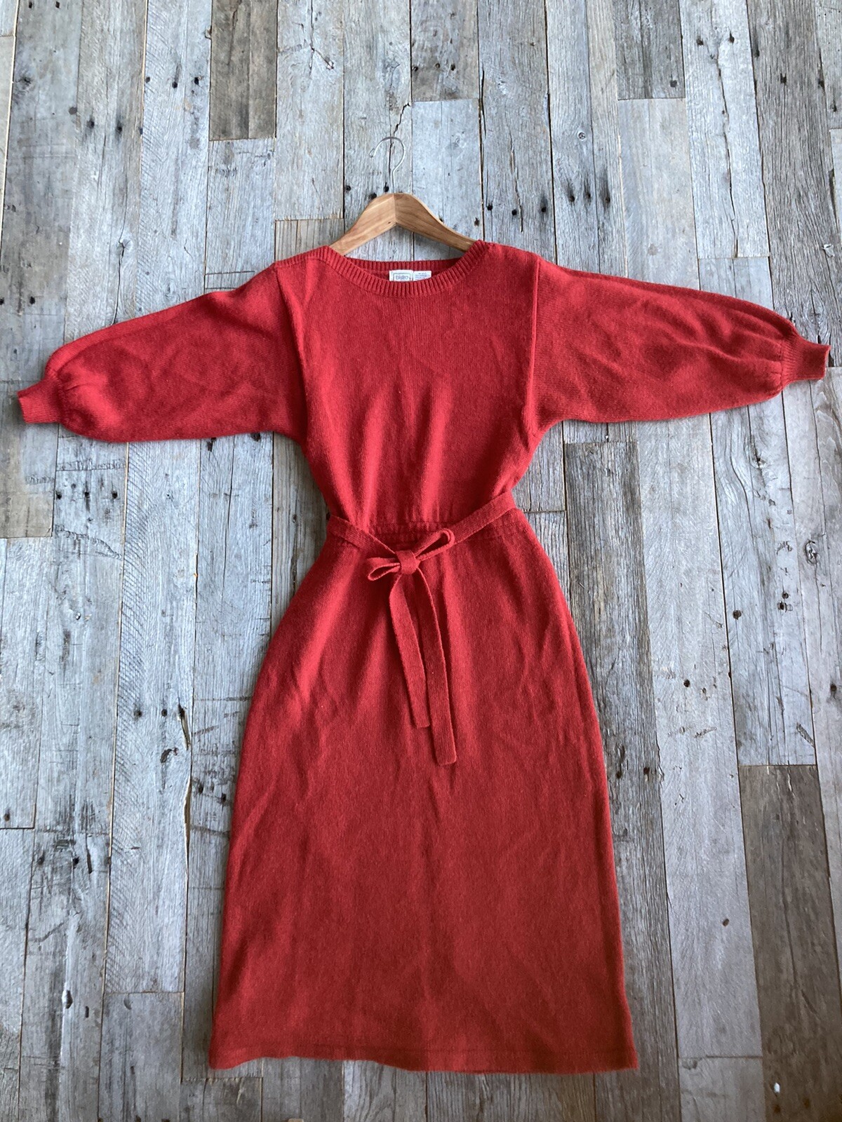 Tomato Girl! Gorgeous Vintage Tomato Red Sweater Dress with Tie Waist