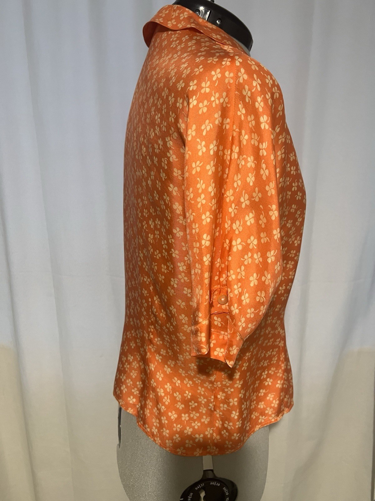 True Vintage 1950s Pure Silk Shamrock Orange Women’s Fitted Top Sz S/M Pinup.