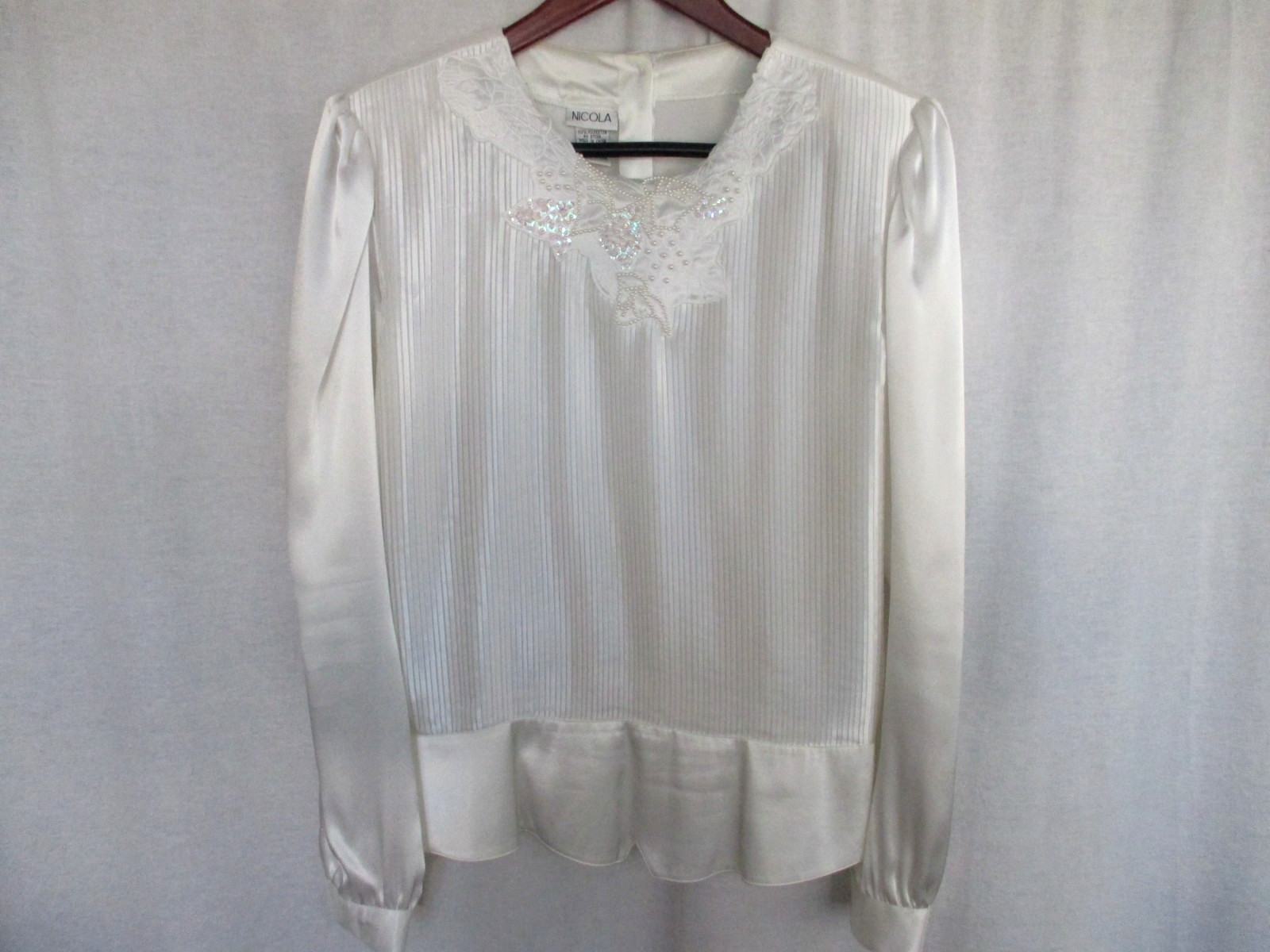 Nicola Blouse Size 14 White Pleated Front Beaded Neckline Vintage Polyester