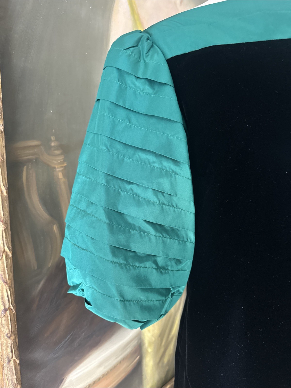 Nina Ricci Haute Boutique 70s Black Velvet & Green Taffeta Cocktail Sheath 42