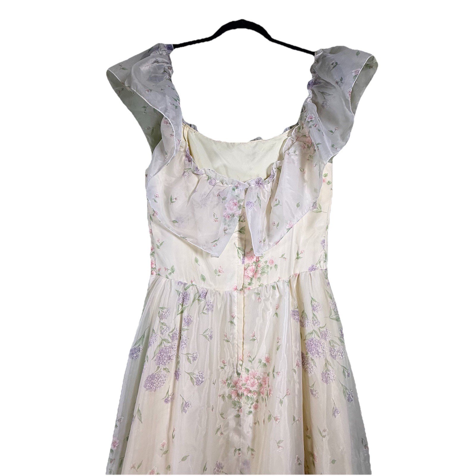 International Ladies Garment Workers Union whimsical Prairie 70s Ruffled Dress