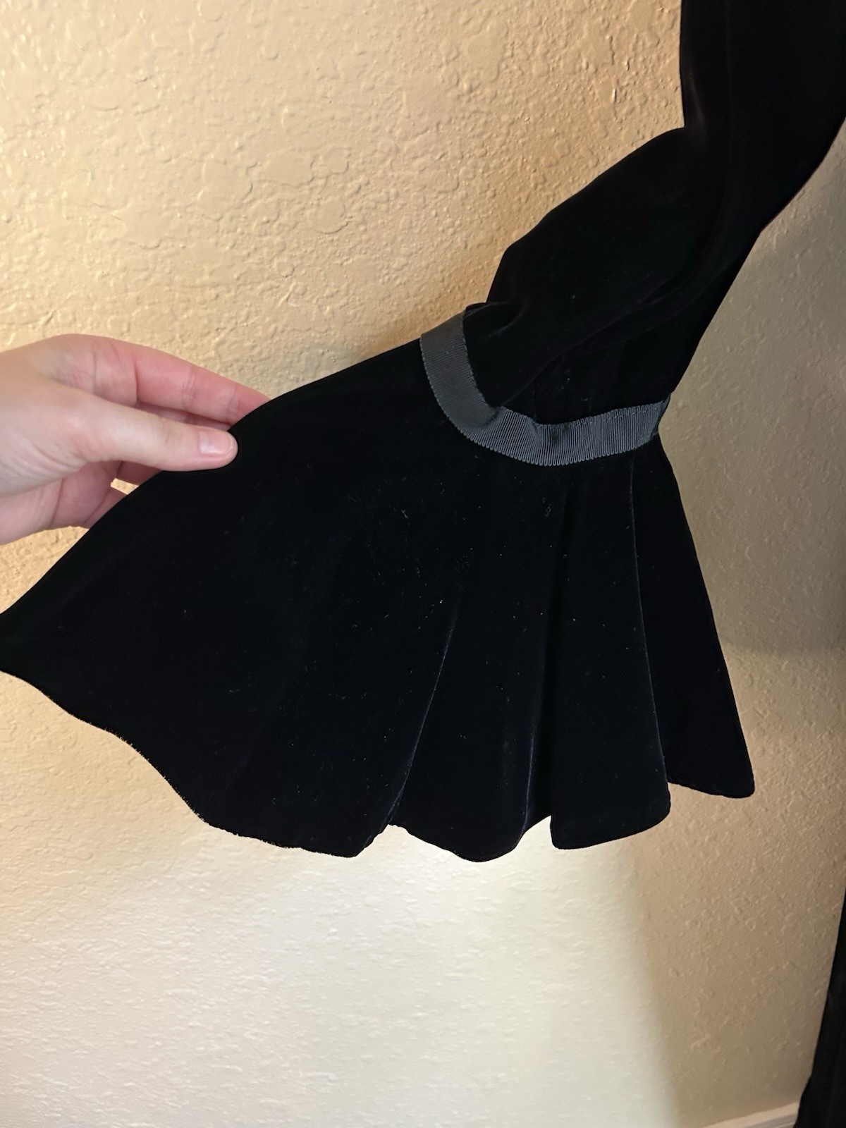 Vintage 1940s Bell Sleeve Edwardian Style Black Velvet Dress Size S Ruffle Hem