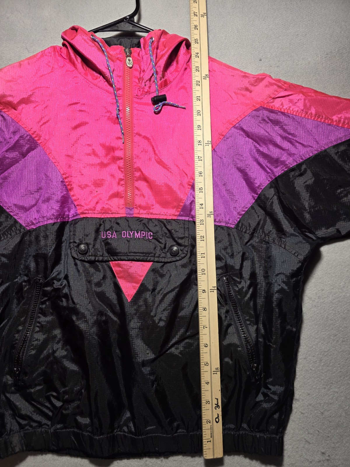 Vintage 90s USA Olympic Windbreaker Pullover Jacket Pink Black Size Small
