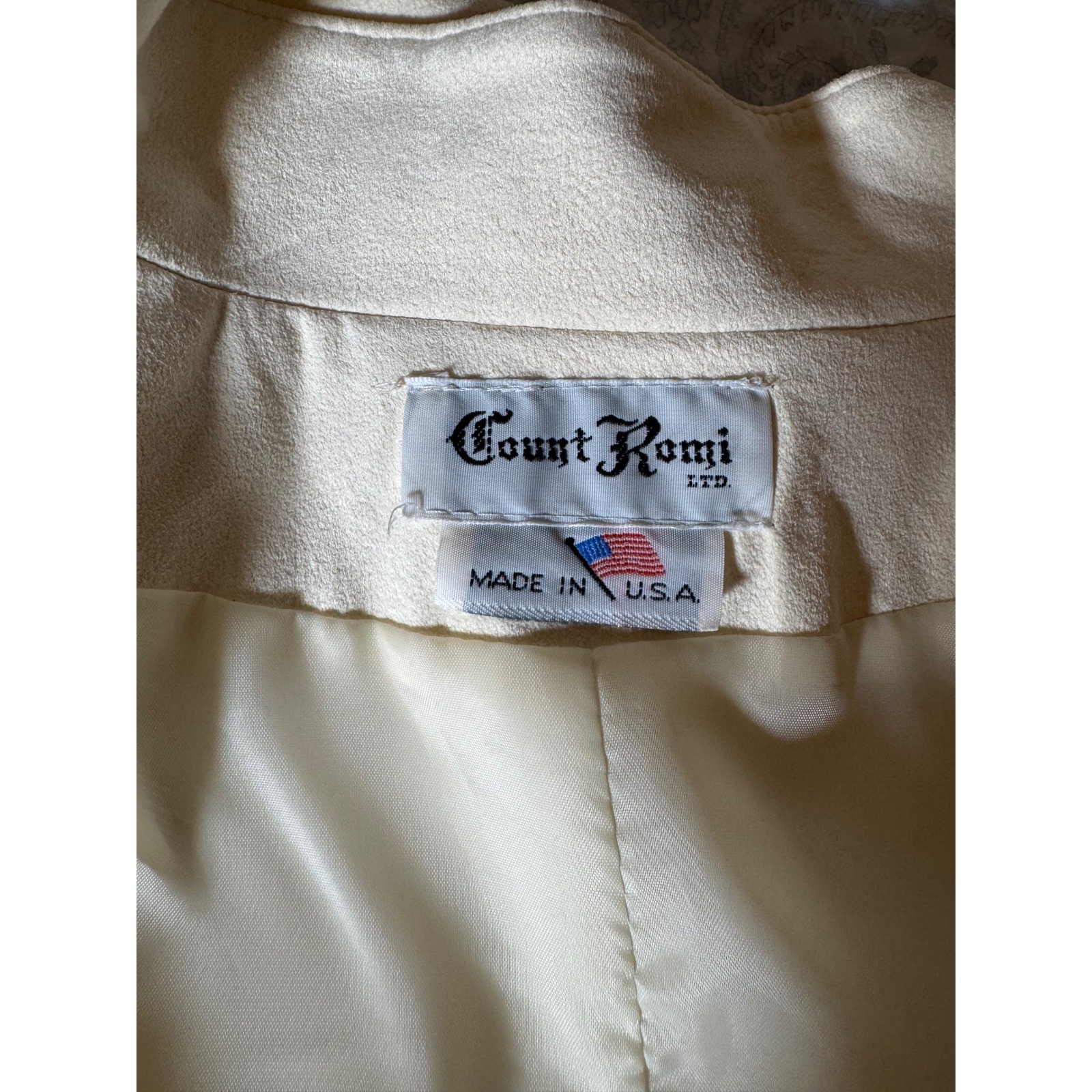 Vintage Women’s Ivory Faux Suede Jacket Mock Neck Lightweight Coat Made in USA