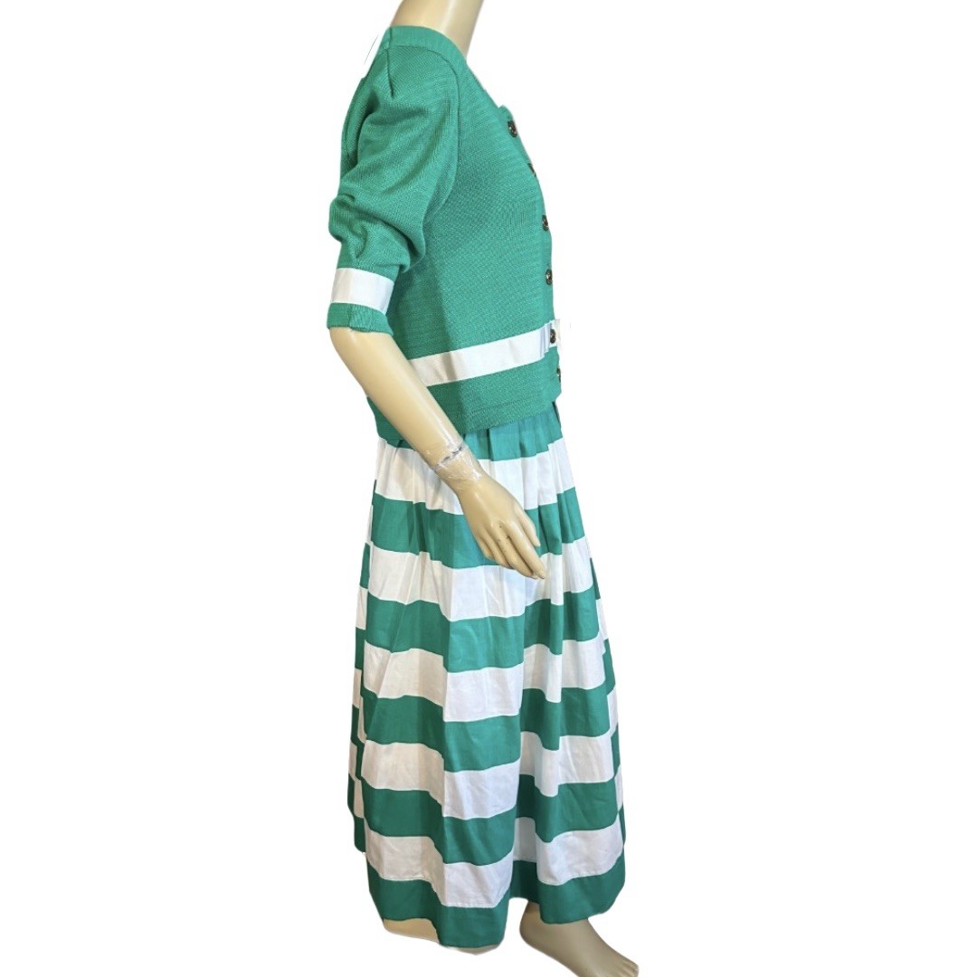 WOMEN’S VINTAGE CIRCA 1980’S CULLINANE GREEN SKIRT AND SWEATER SET SZ 10/M