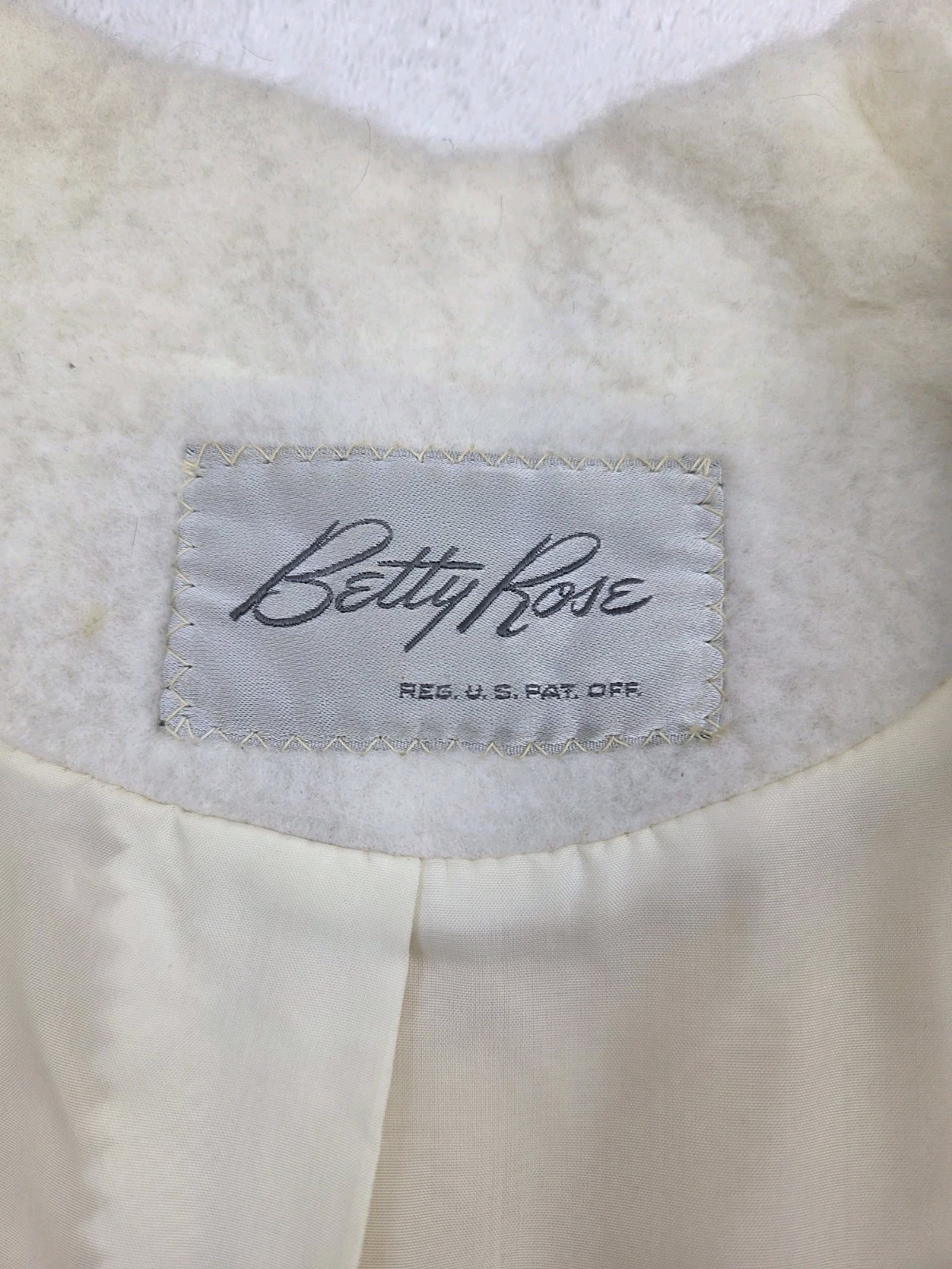 Vintage Betty Rose White Wool Bouclé Coat 3 Buttons Mid Century 1960s