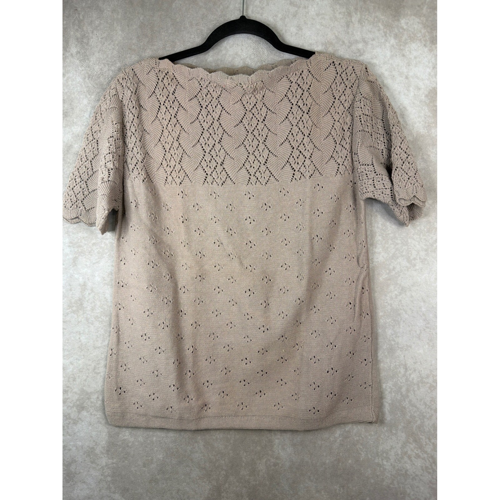 VTG NWT British Vogue Knit Top Women Large Beige Pointelle Scalloped Size Med