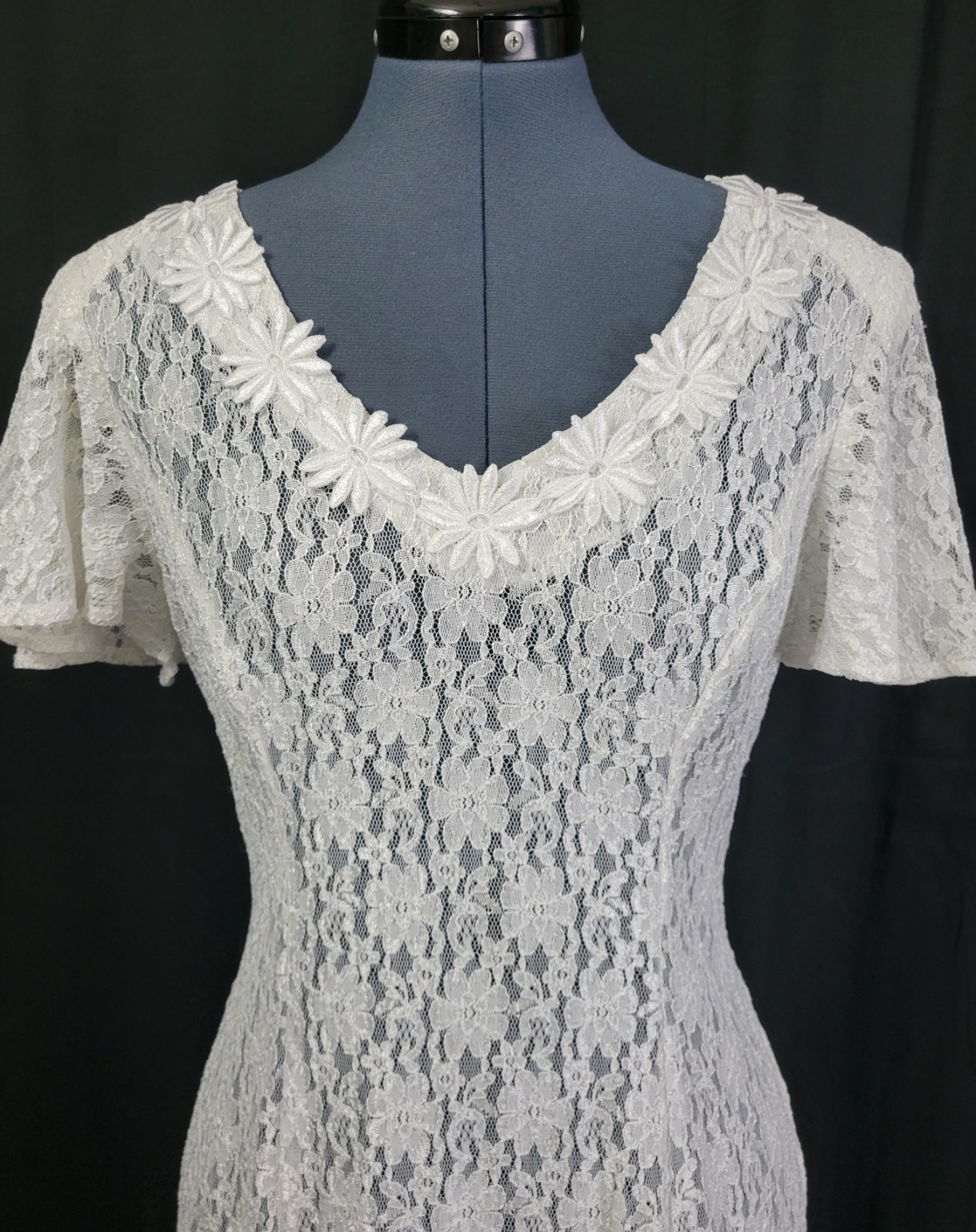 Vtg Dawn Joy Fashions White Lace Fit & Flare Dress w Flutter Sleeves Size 9/10