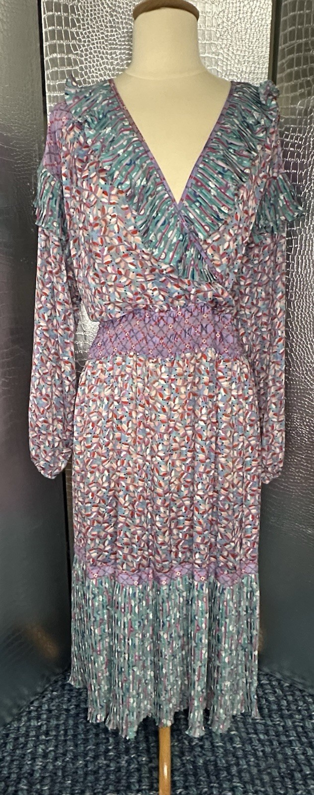 DIANE FREIS Vintage 1980’s Purple Printed Long Sleeve Smocked-Waist Dress
