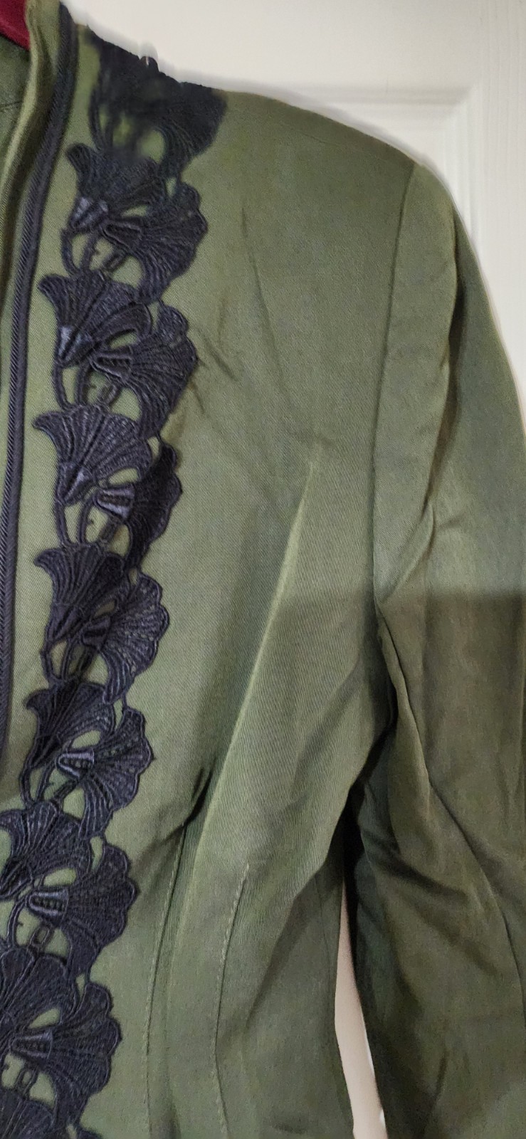 Edwardian Olive Green Jacket Black Embroidered Trim Flower Petals Size Small 90s