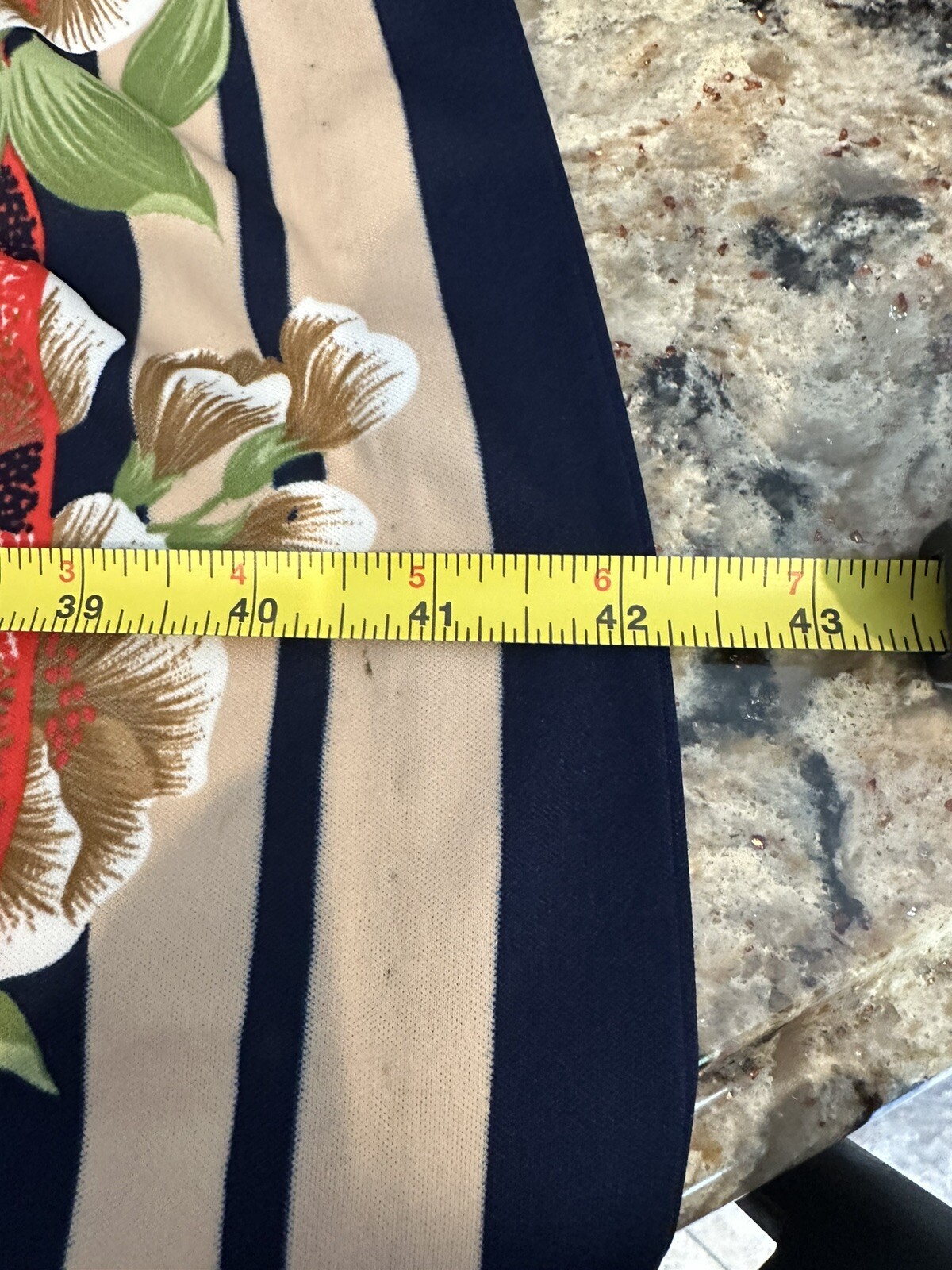 Vintage JC Penney Fashions Floral House Dress Muumuu Size Small/Med Keyhole Neck