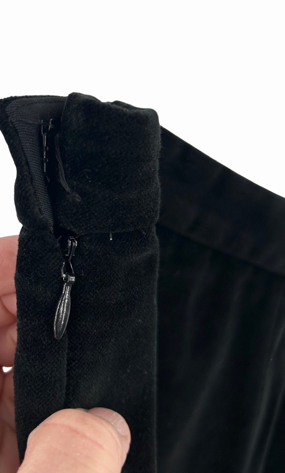 VINTAGE EMBASSY ROW SPORTSWEAR BLACK VELVET FORMAL HIGH WAIST PANTS – 12 HOLIDAY