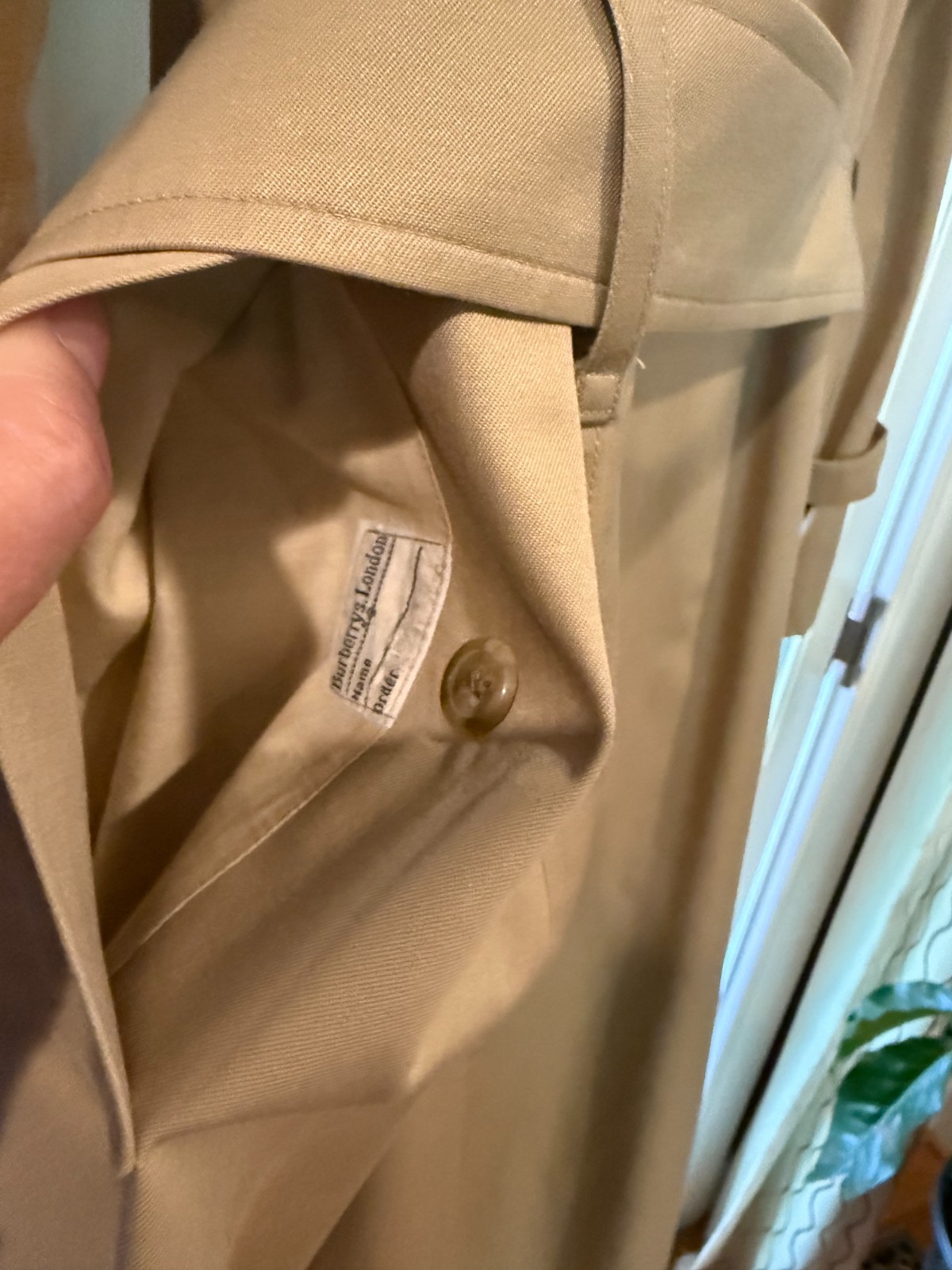 Vintage Burberrys’ Saks 5th Ave trench coat