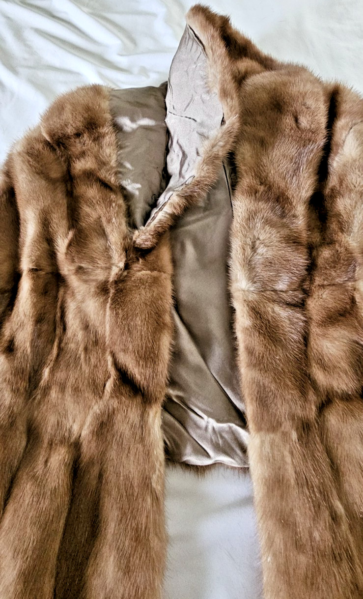 Mink Stole Cape Shawl Collar Satin Lined Pockets Med Brown MCM 50-60’s