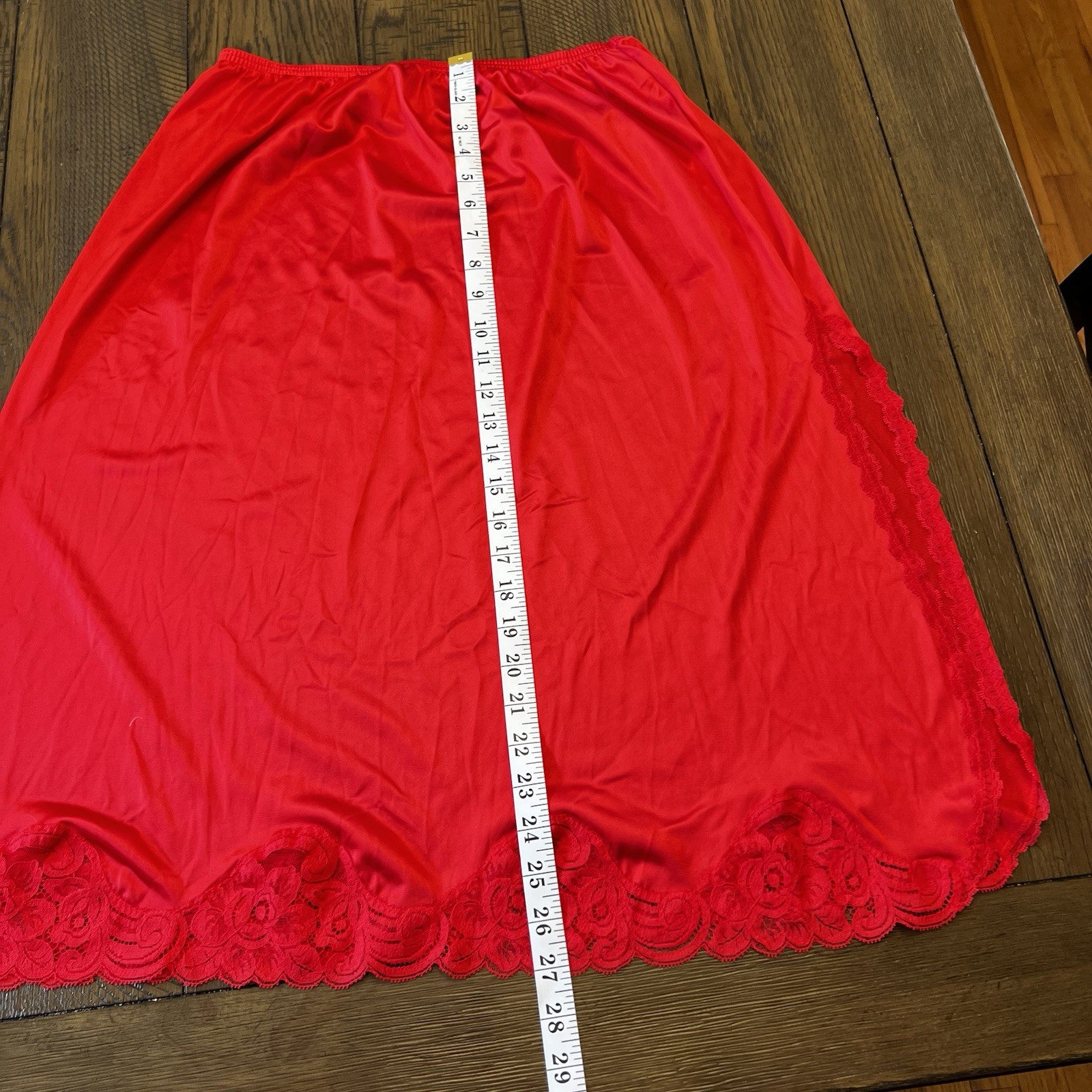 Vintage Vanity Fair L 28” Red Half Slip Antron III Nylon Lace Trim Side Slit USA