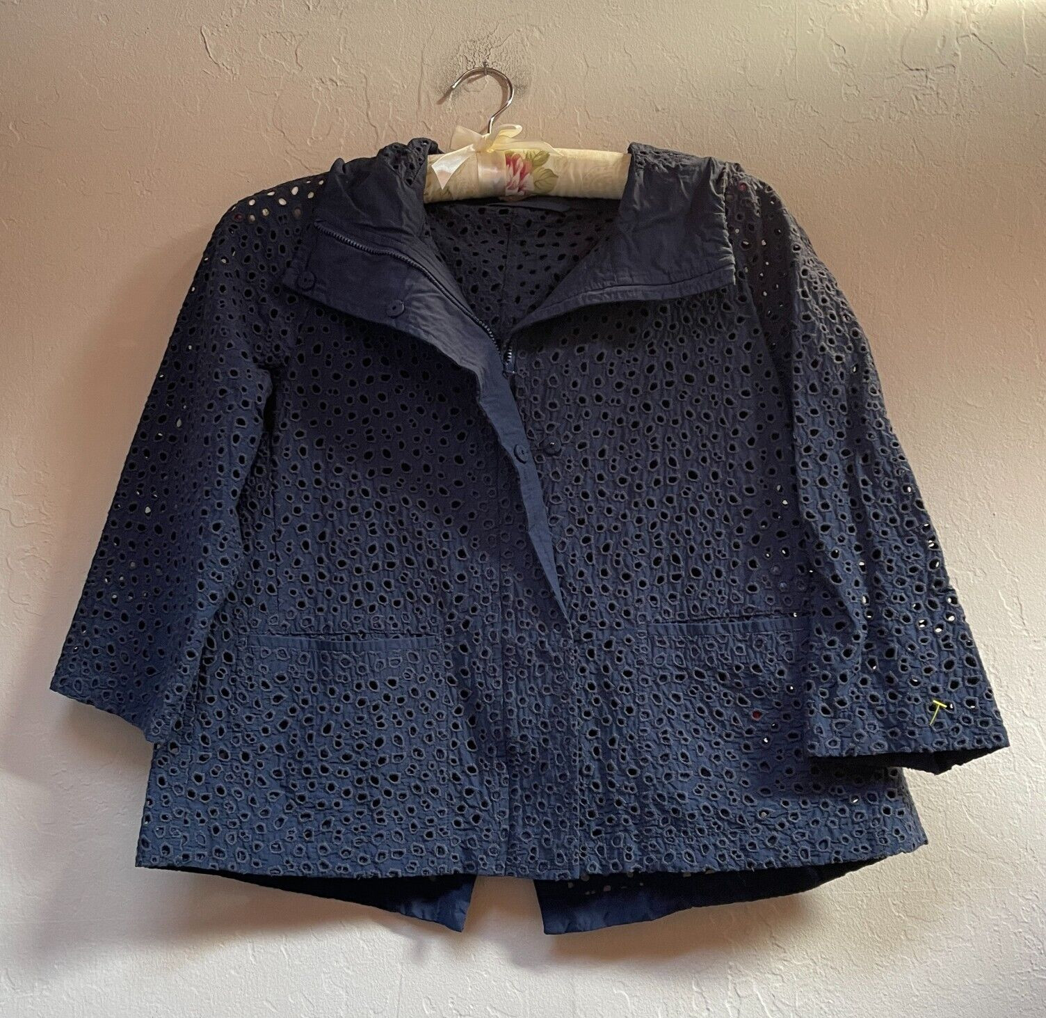 Heart HaaT by Issey Miyake Full- Zip Embroidered Eyelet Hoodie Jacket Sz 3 Navy