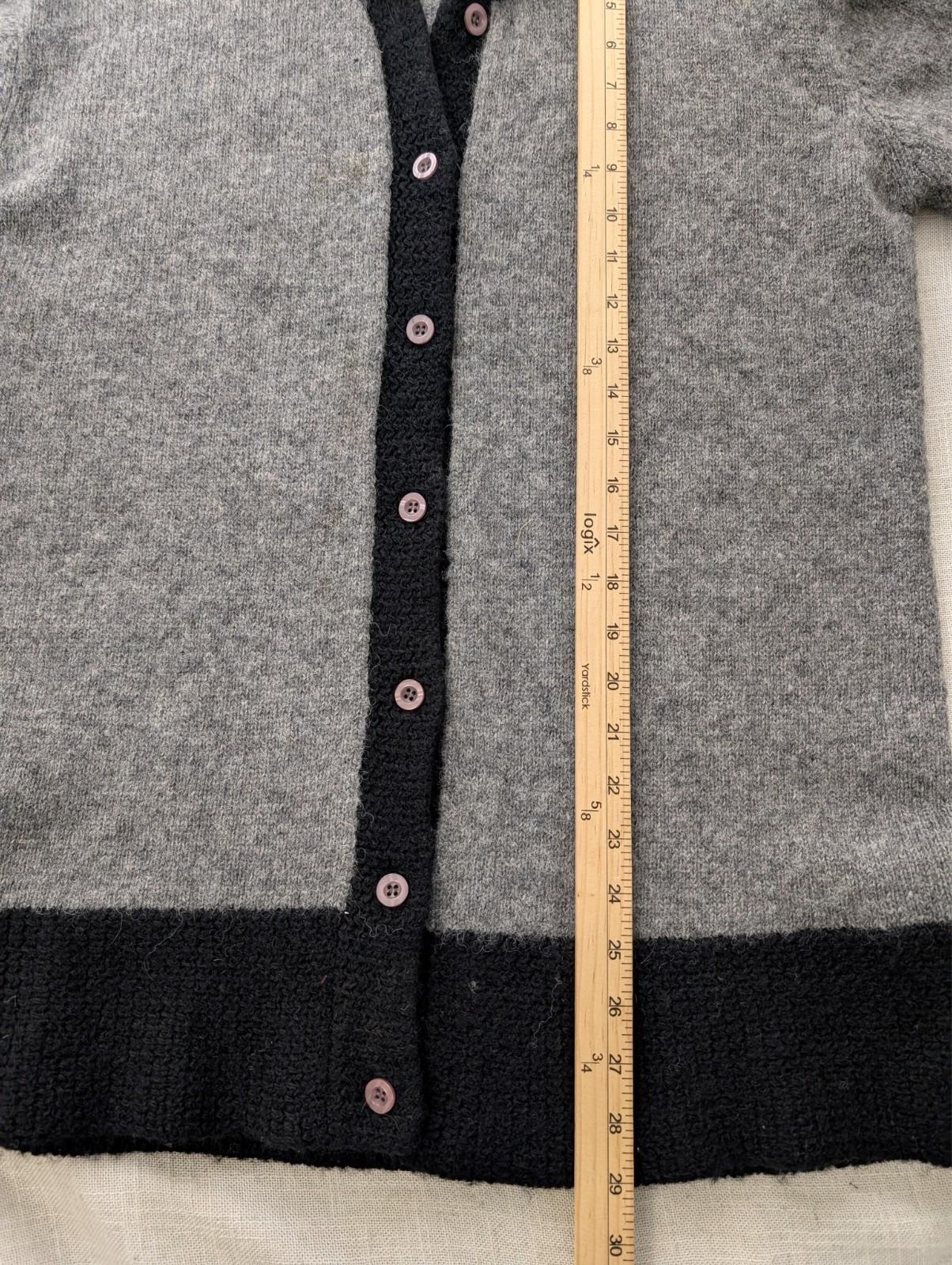 Vintage Rubbish 100% Shetland Wool Women’s Cardigan L Gray/Black Button Down