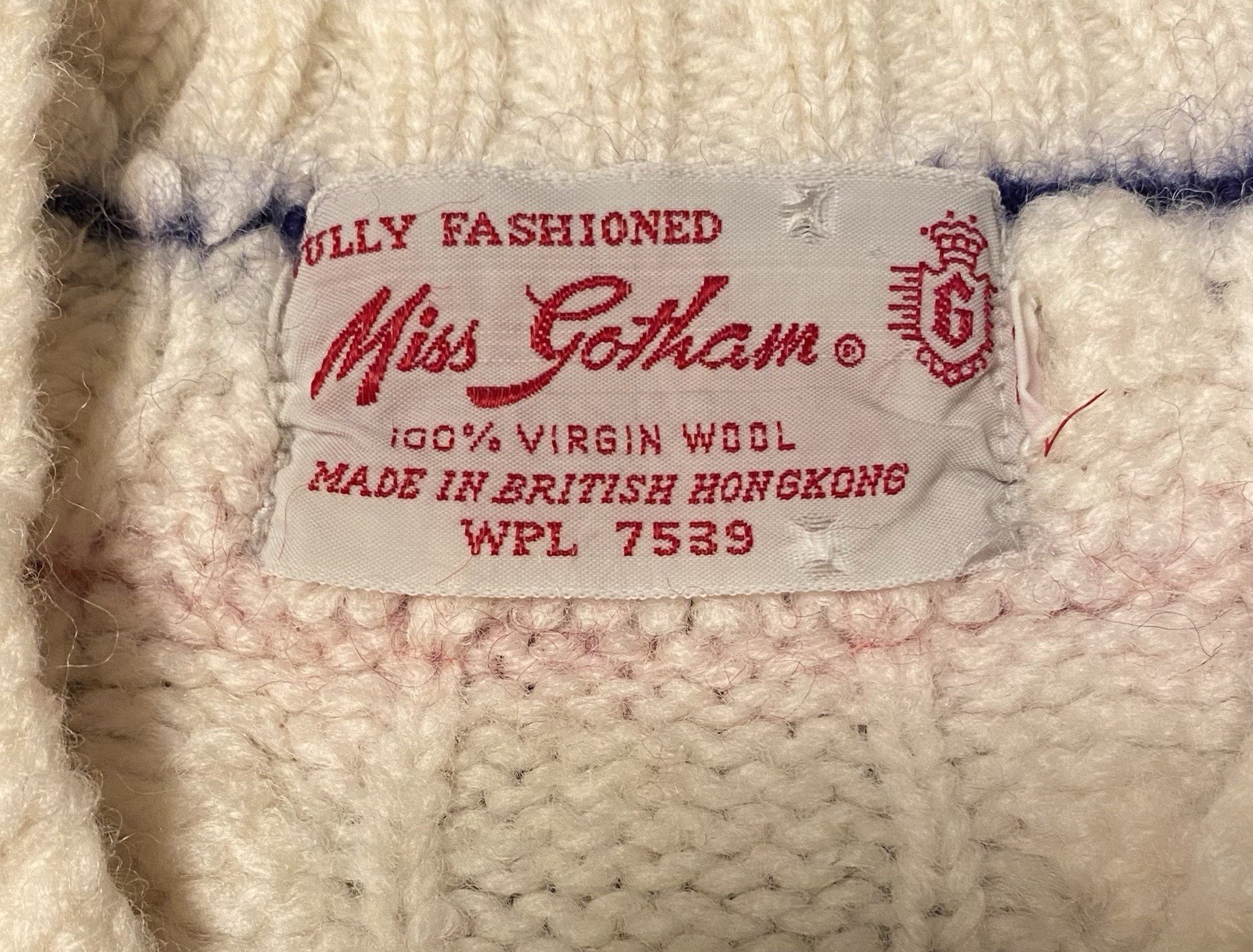 Vtg Miss Gotham V-Neck Pullover Cable Knit Varsity Sweater Stripes 100% Wool