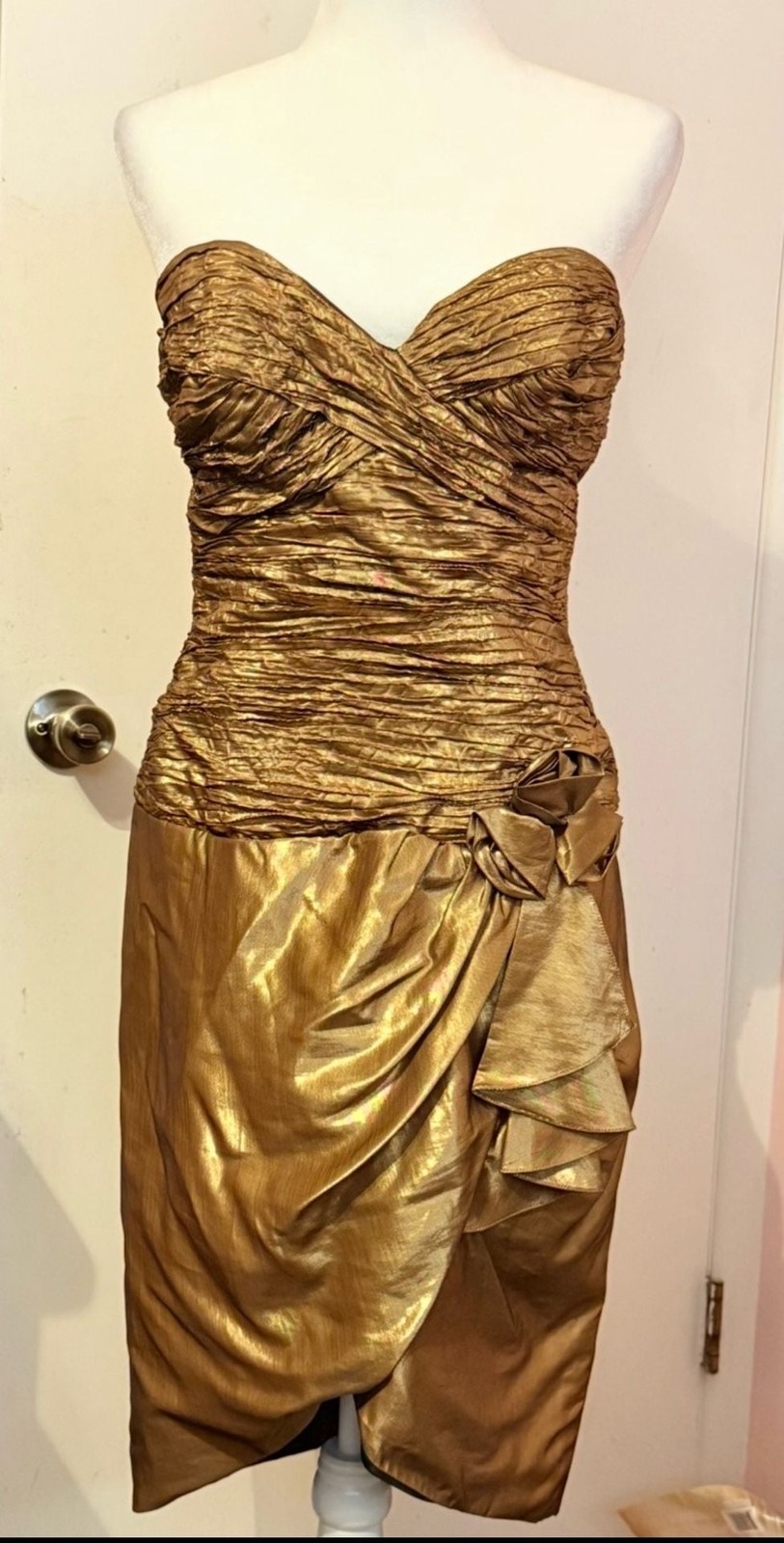 Vintage Eletra Casadei 80s Gold Lame Ruched Strapless Cocktail Dress