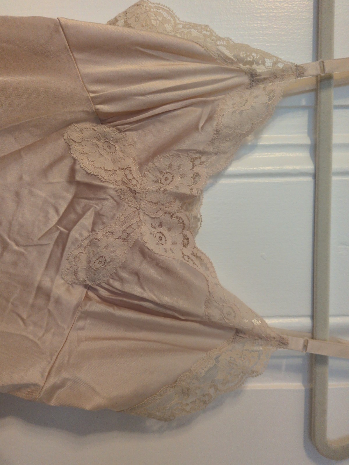 Vintage Vasaerette Beige Nylon Midi Slip Dress 34 F S/M Stretch Adjustable Strap