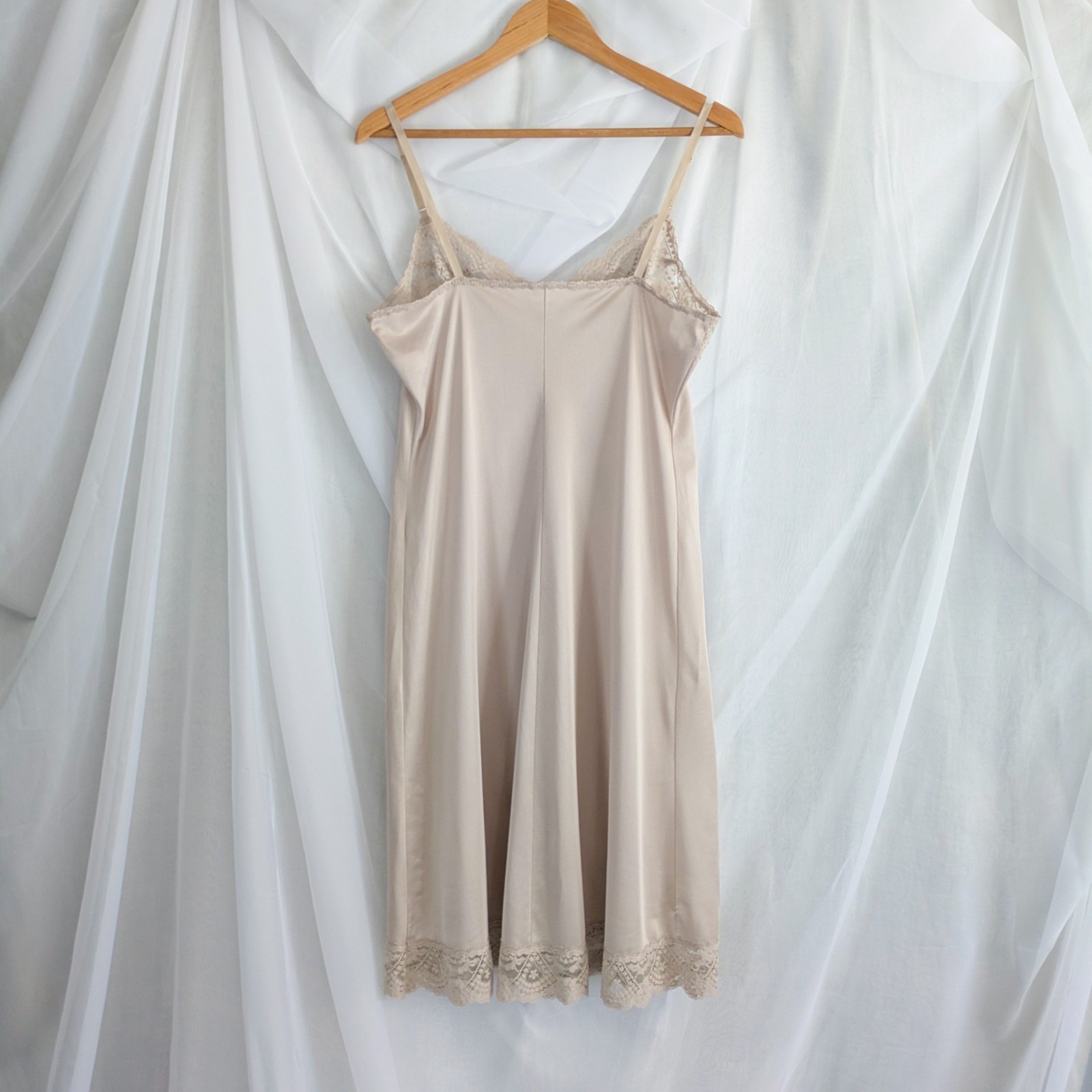 Vintage Full Dress Slip By Vassarette, Lace Detail, Light Tan/Beige Brown