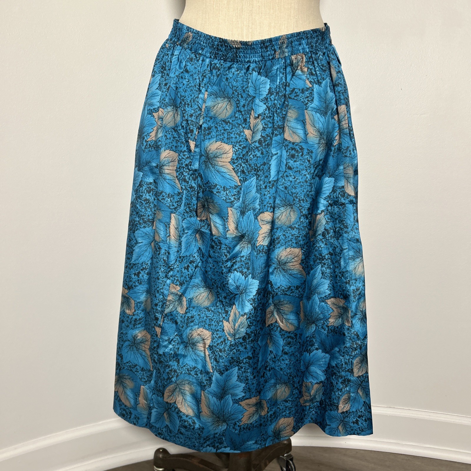 Vintage 80s/90s Pykettes Teal Floral Midi Skirt Made in Taiwan R.O.C. 28” Length