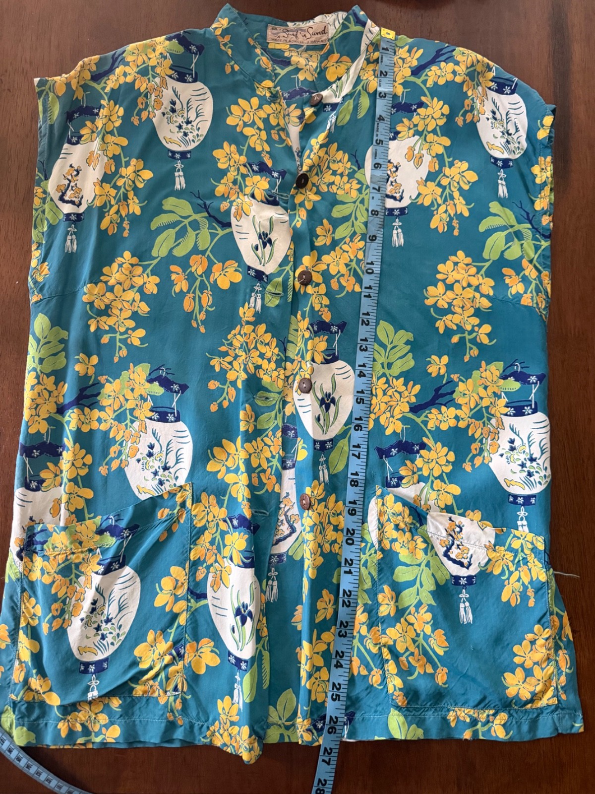 Vintage 1960s Surf ’n Sand Hawaiian Aloha Blouse Lantern Print Honolulu M/L