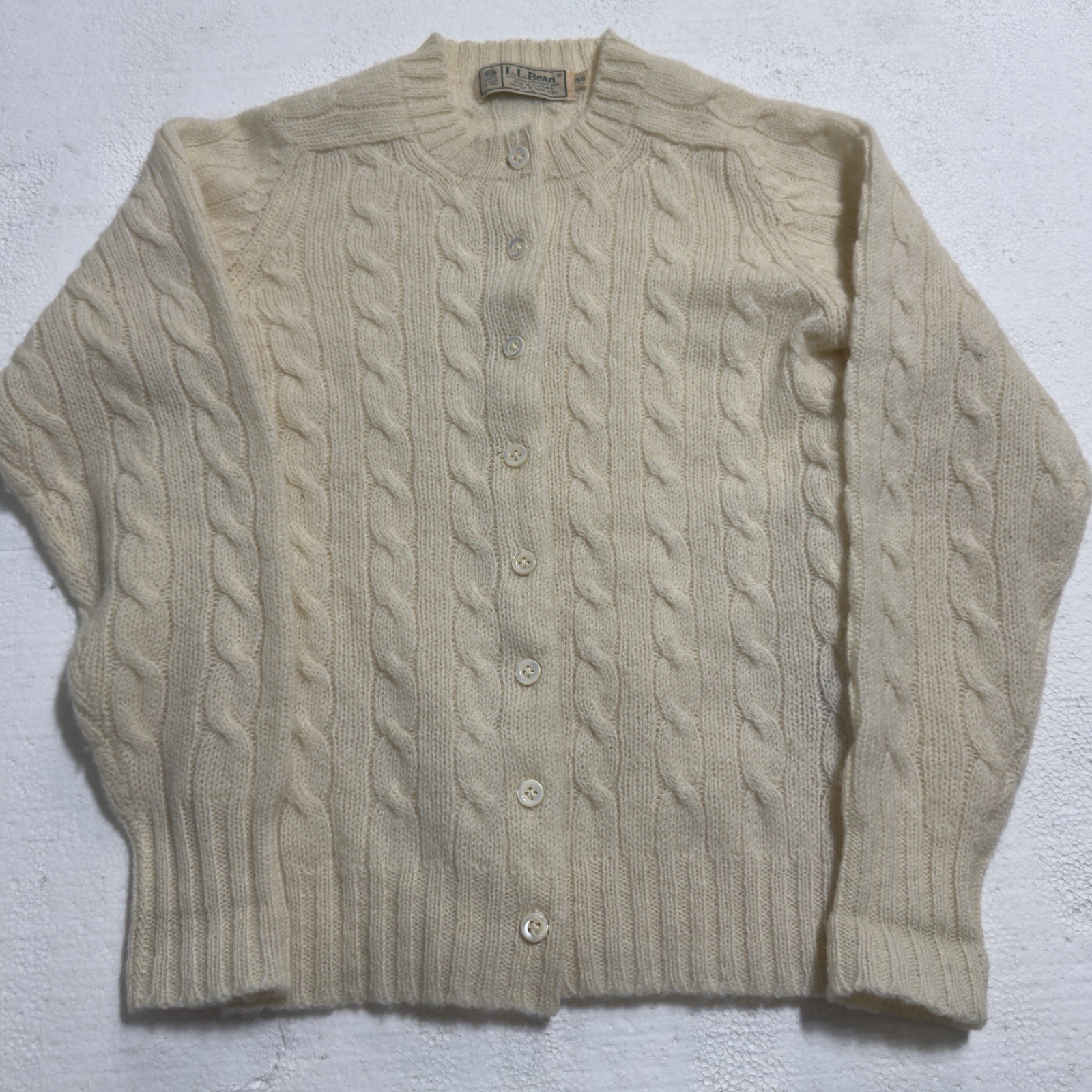 Vtg LL Bean 100% Cable Knit Cardigan Sweater Size 34