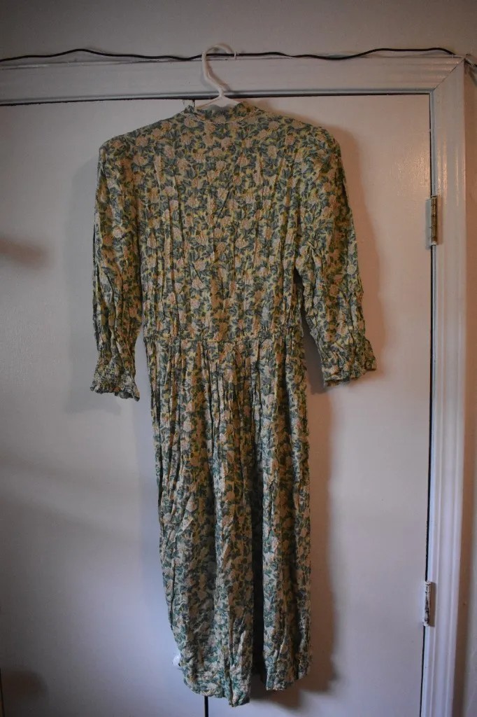 Vintage Petrina & Company floral prairie dress with pockets