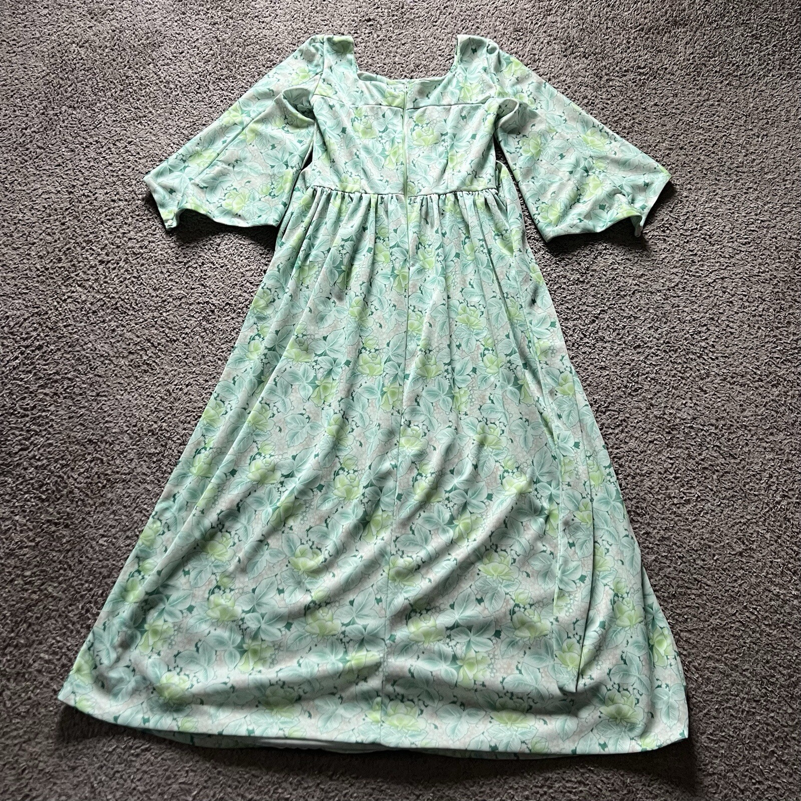 Vintage 70s Prairie Dress S/M Green Floral Maxi Flare Bell Sleeve Cottage Spring