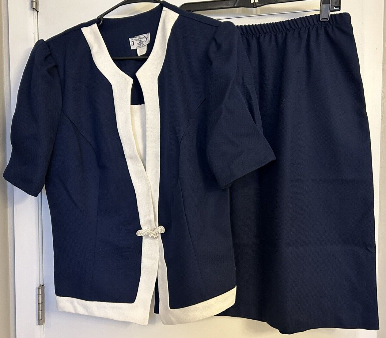 VTG 80’s Navy/White 9-5 POWER SUIT Secretary Big Business Skirt & Top USA Large