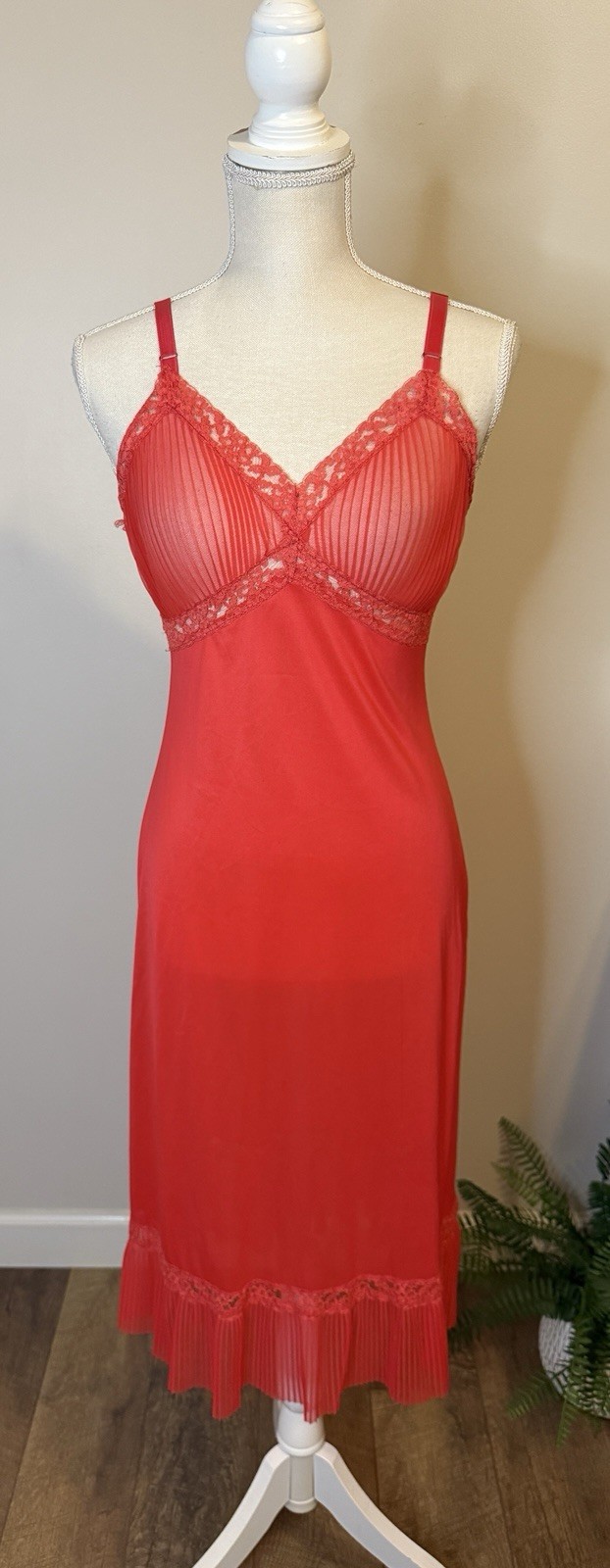 Vtg Chic Lingerie Co Cherry Red Pleated Lace Slip Dress Sz 32 (xs) *flaw*