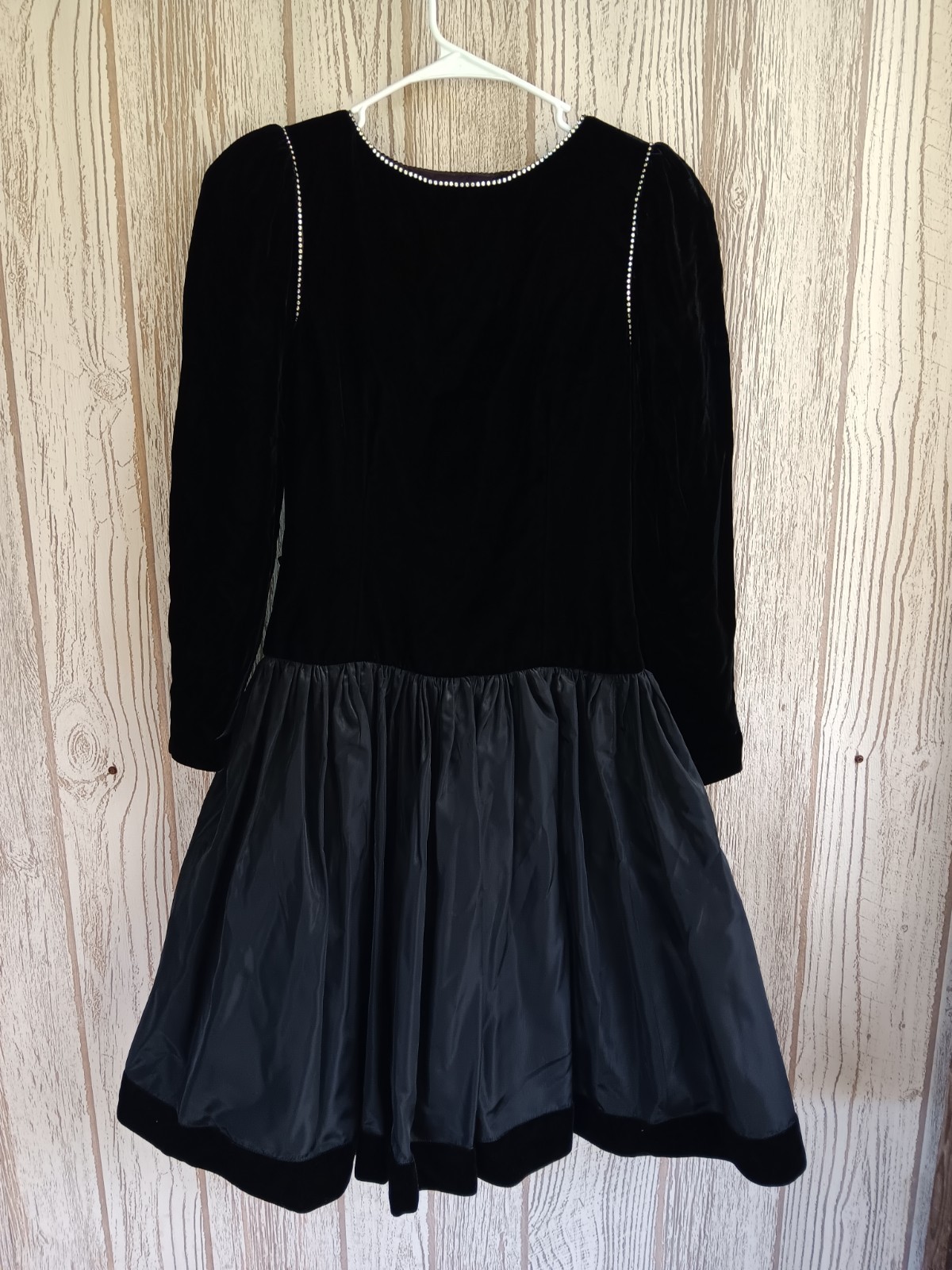 Vintage Julie Duroche After Five Black Velvet Rhinestone Cocktail Dress Size 4
