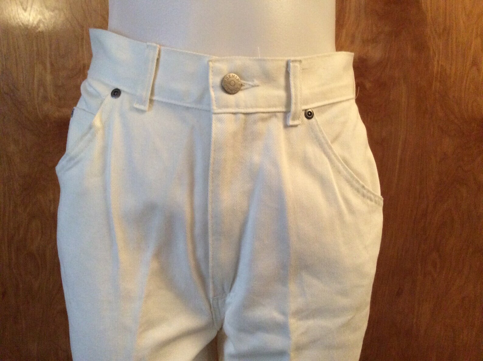 1980s Womens White Jeans Denim Republic New Old Stock Original Tags Attaches