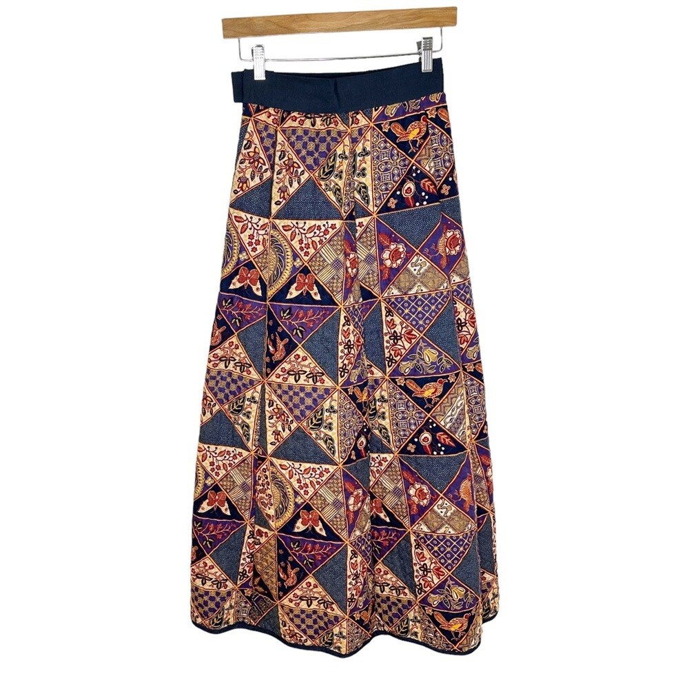 Vintage 70s Retro Quilted Bird & Butterfly Print Patchwork A Line Maxi Skirt
