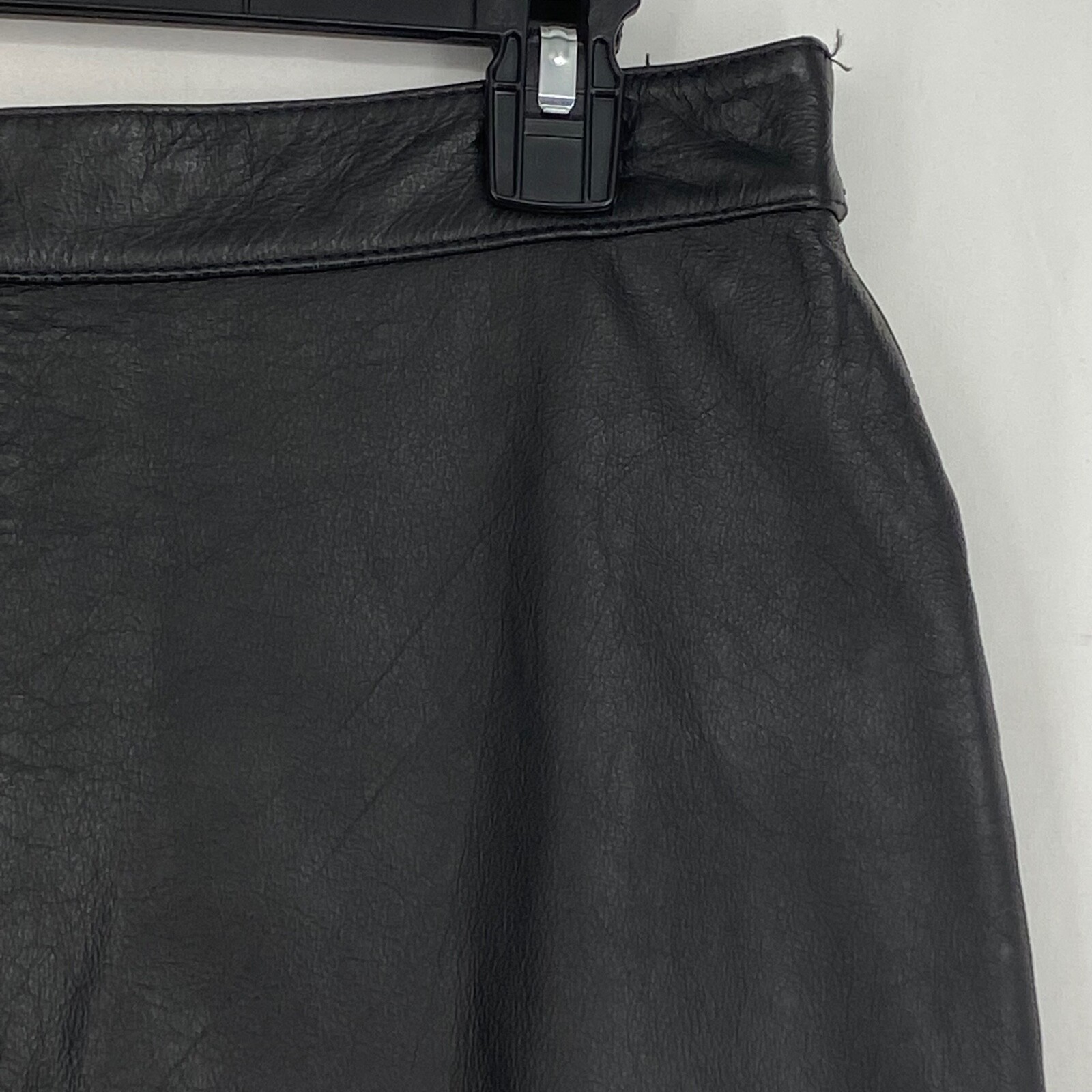 Pelle Vintage Size 13 14 Fits Like 6 Black Leather Skirt Below Knee Back Zipper